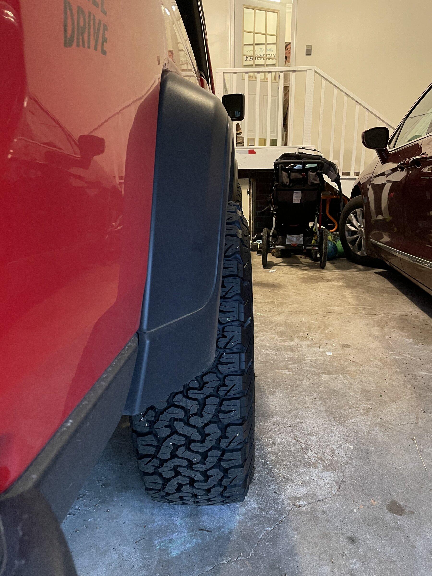 Jeep Gladiator Silver or Satin Black Saltas? EF2E462C-E466-470F-87E7-24CD7773FE08