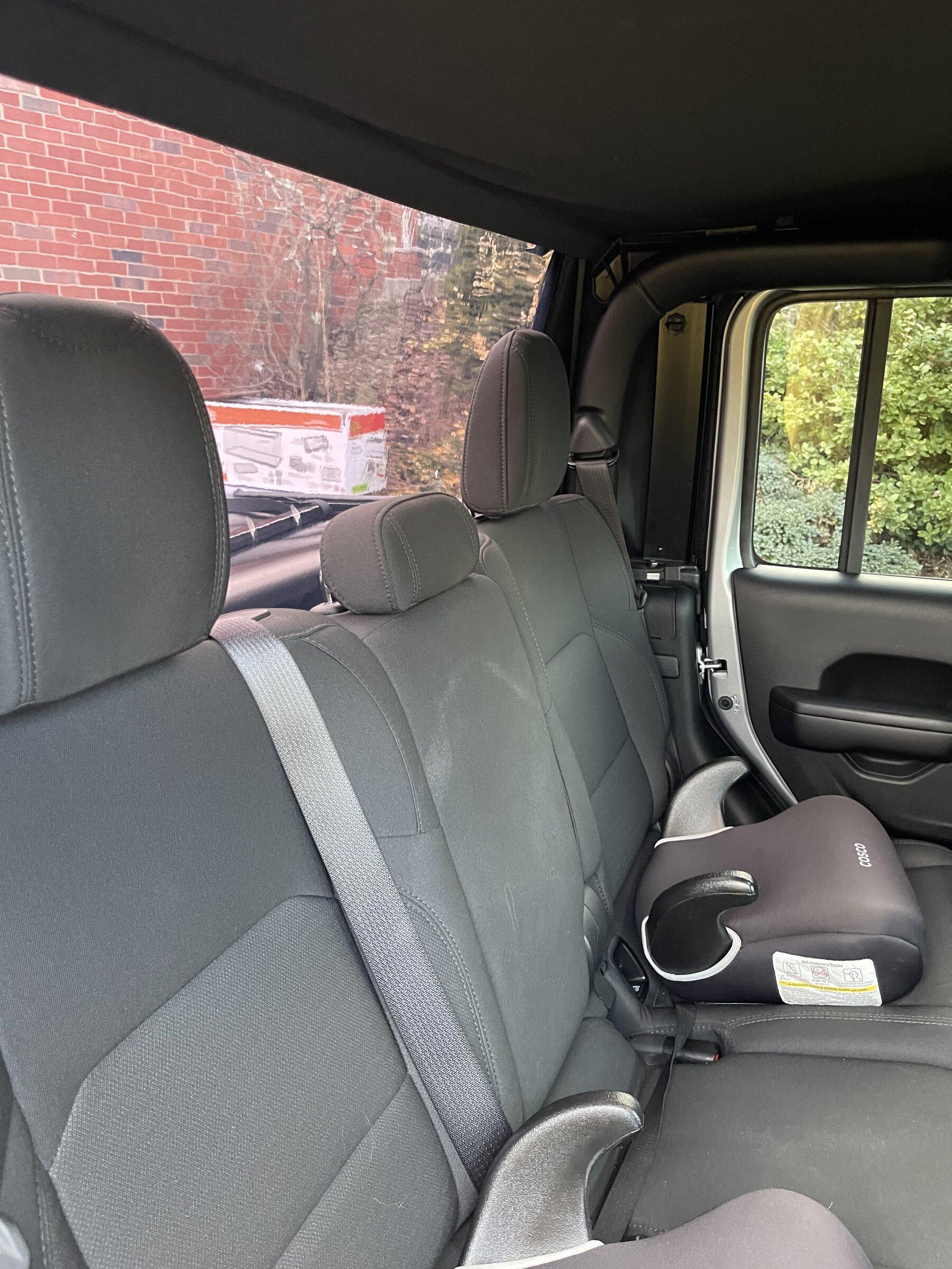 Jeep Gladiator Anybody heard anything about this? B0A5F0EC-6FEC-4ADE-892A-638282140724