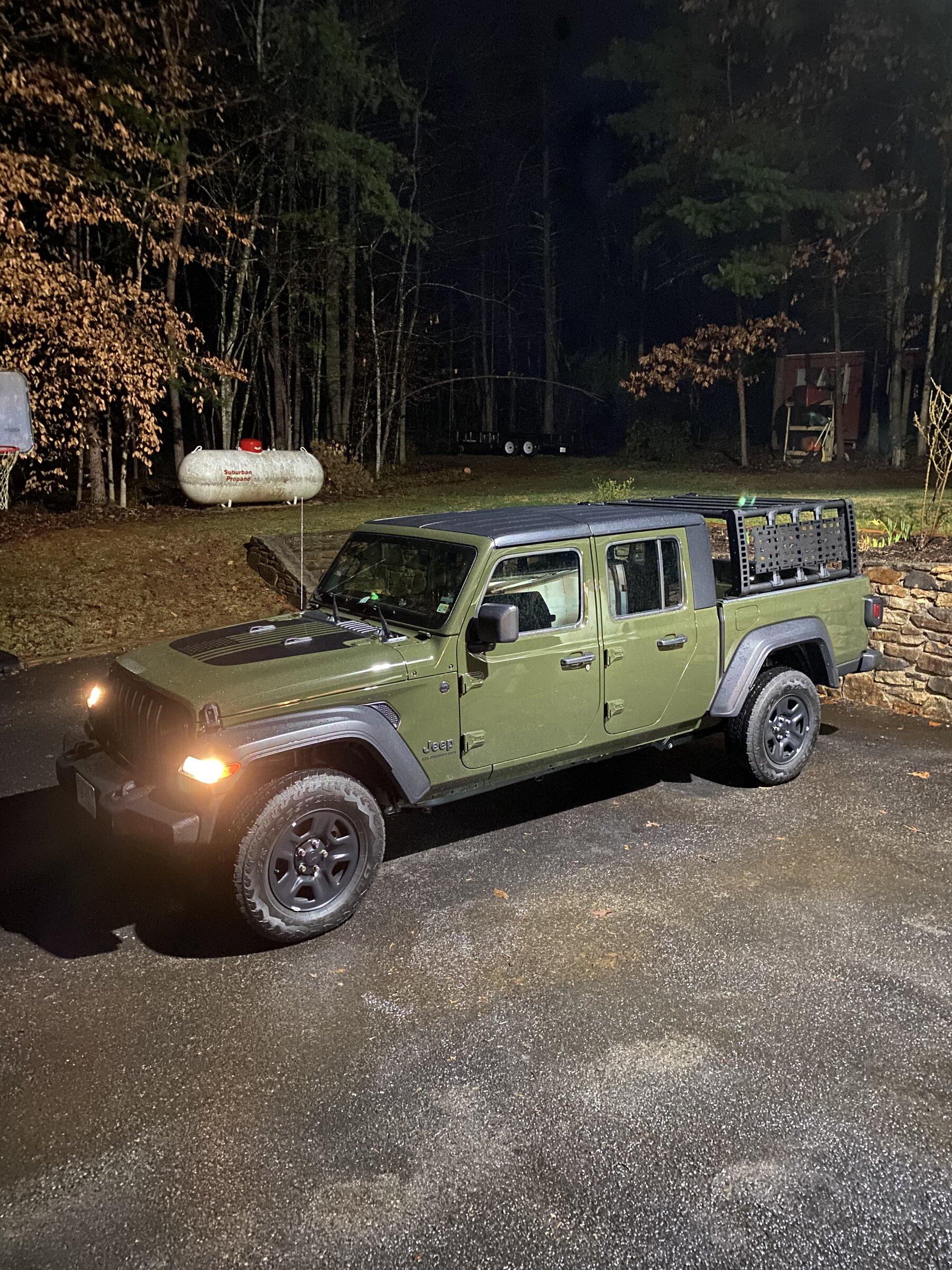 Jeep Gladiator Go Rhino Xtreme Overland Rack 9EB9E840-7733-40BC-8F6C-DB635DE30D2A