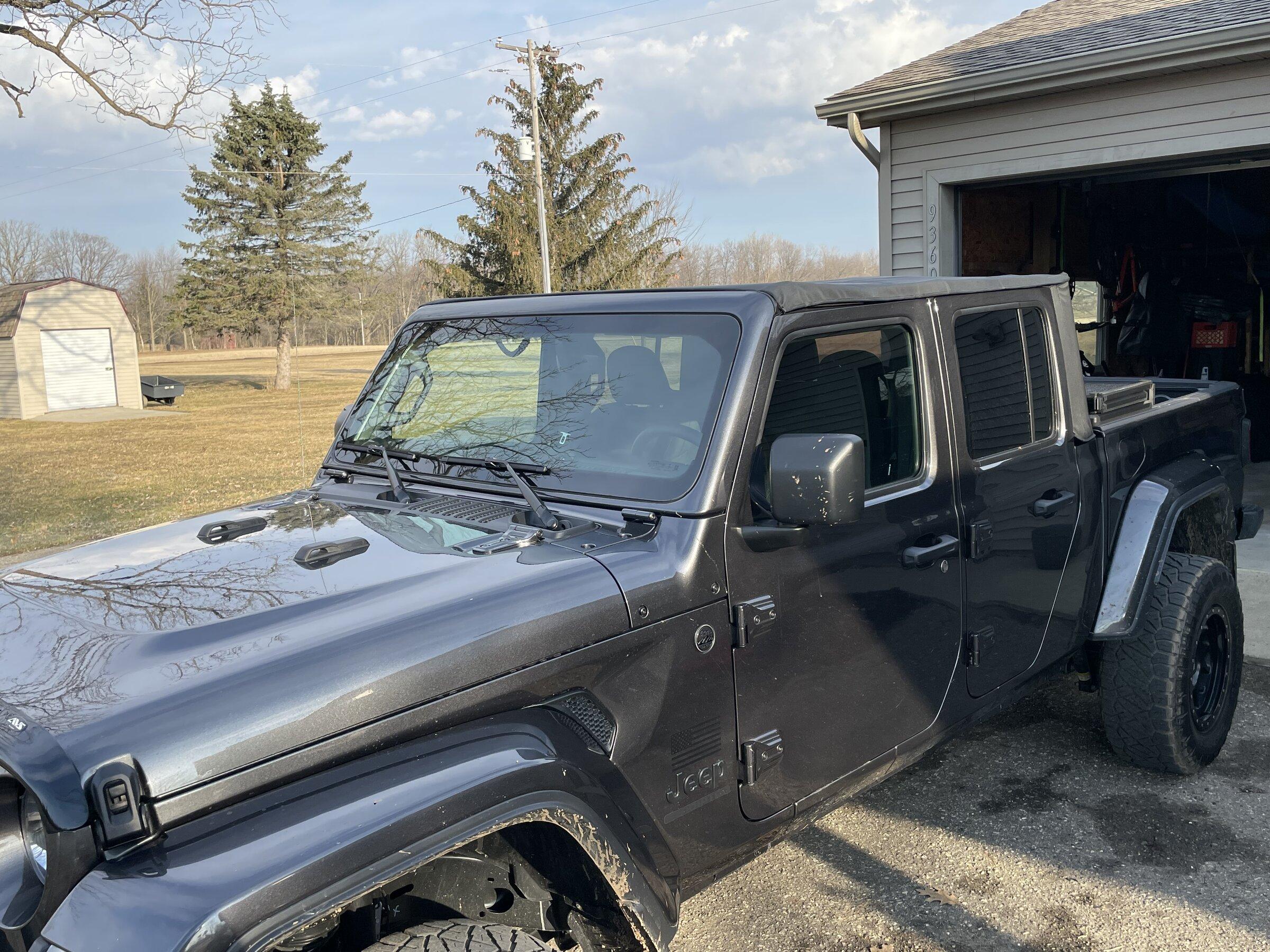 Jeep Gladiator Anybody heard anything about this? 55E85FBE-B4A4-4226-89E9-B36162C7F2DB