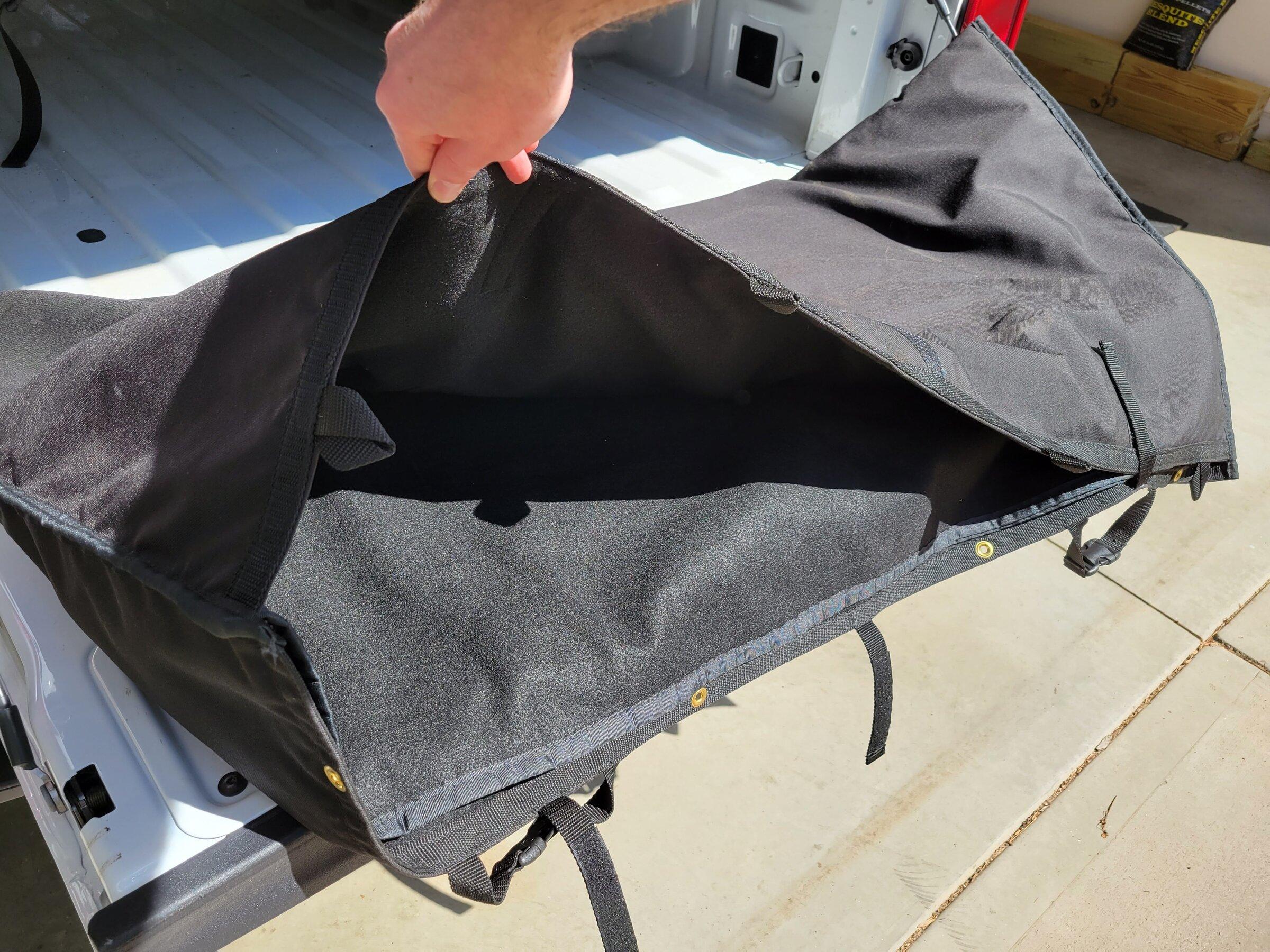 Jeep Gladiator FS: Soft Top Window Storage Bag 20220317_125423