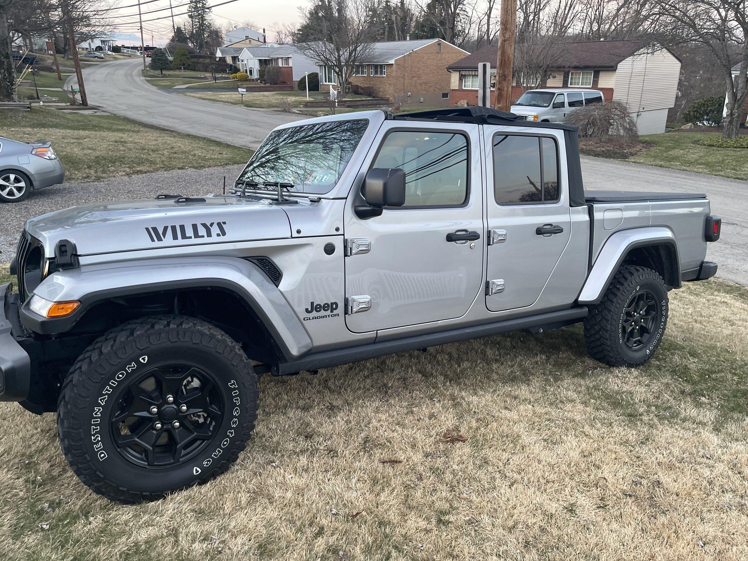 Jeep Gladiator Anybody heard anything about this? 4EC00732-2486-4CF5-96B8-664A08BA7032