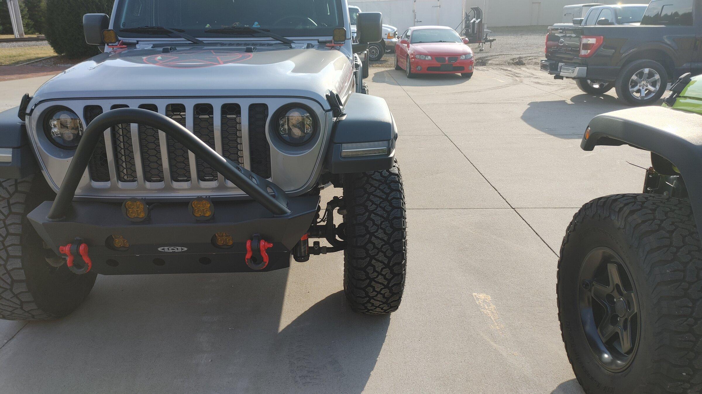 Jeep Gladiator Went from 20s 12.5s to 17s 10.5s. added like 50 HP and caddy ride. 0317221656b_HDR