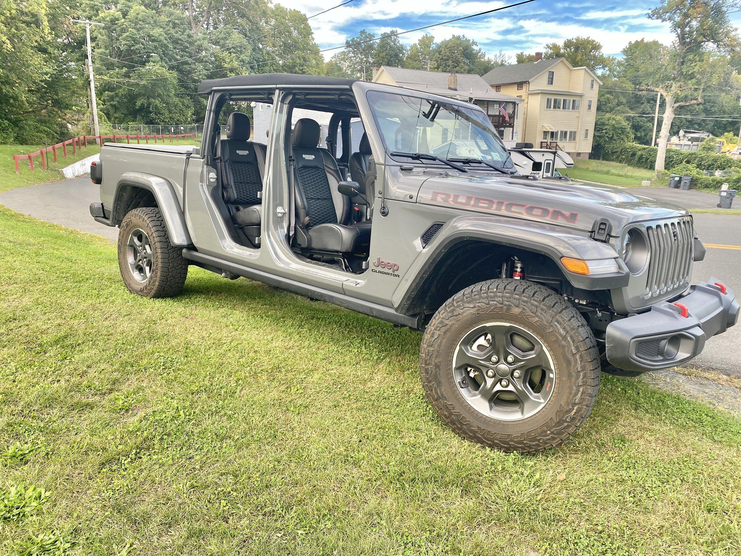 Jeep Gladiator Anybody heard anything about this? 1808A701-0F40-4AC9-B8C0-74E2F1FFCDCB