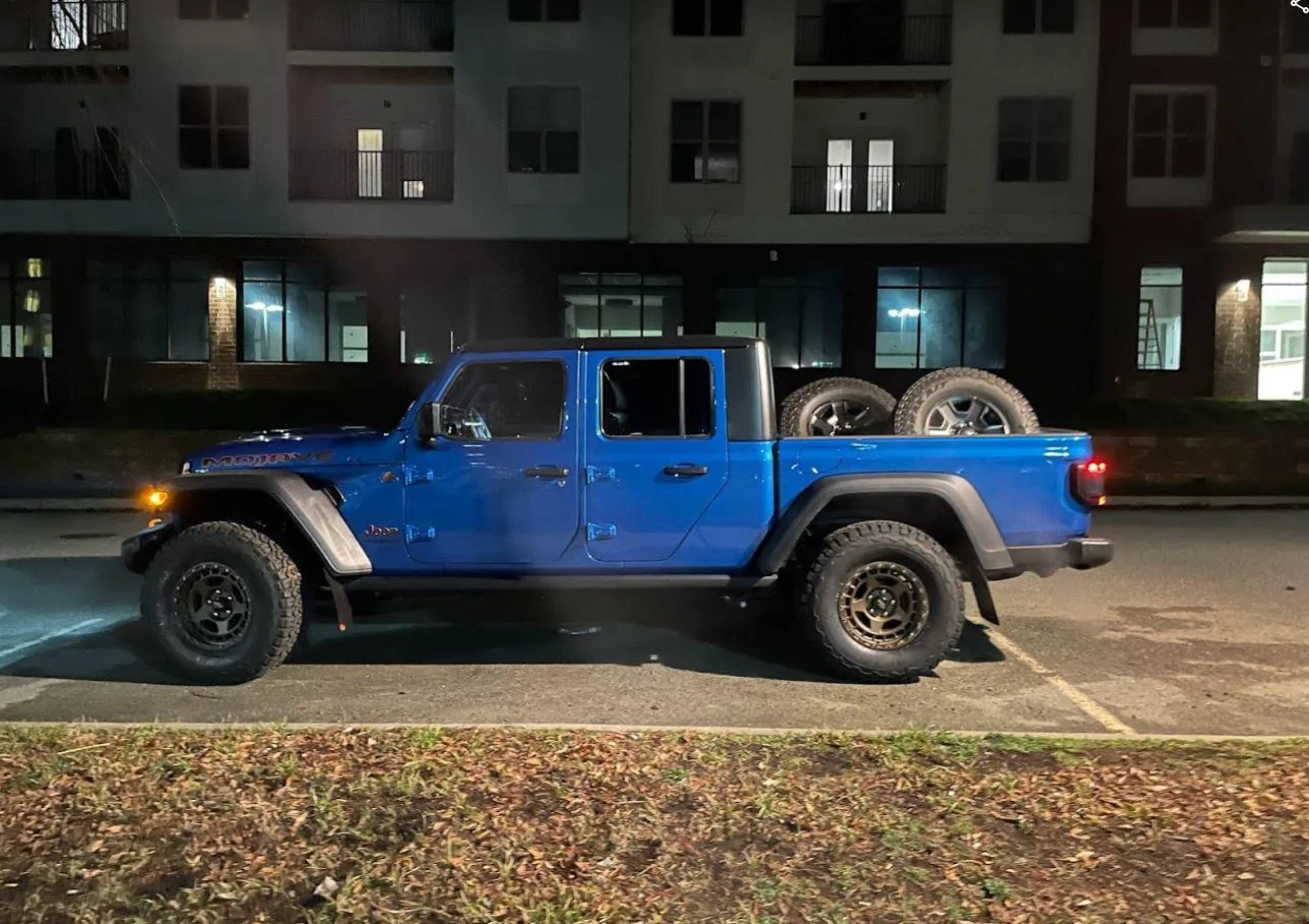 Jeep Gladiator BFG ko2 35s or 37s night_side_jpeg