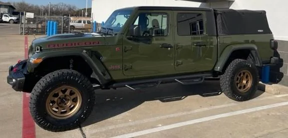 Jeep Gladiator SARGE GREEN Gladiator club Max2-Lifted