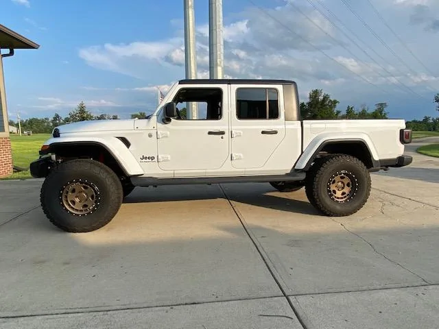 Jeep Gladiator BFG ko2 35s or 37s IMG_1495 (002)