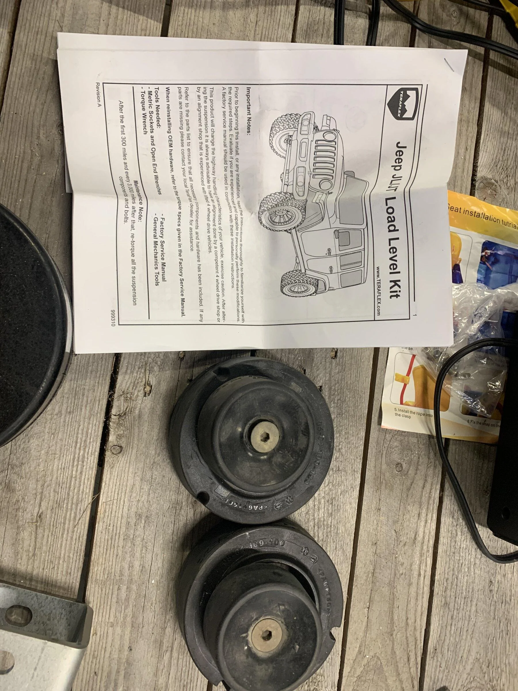 Jeep Gladiator MISC GLADIATOR PARTS -  Rubi sliders / Teraflex level kit / Teraflex alpine arms / JTops sunshade / Tyger trifold + more 7F8FF612-1FEF-46EC-8922-DCF584B3A066