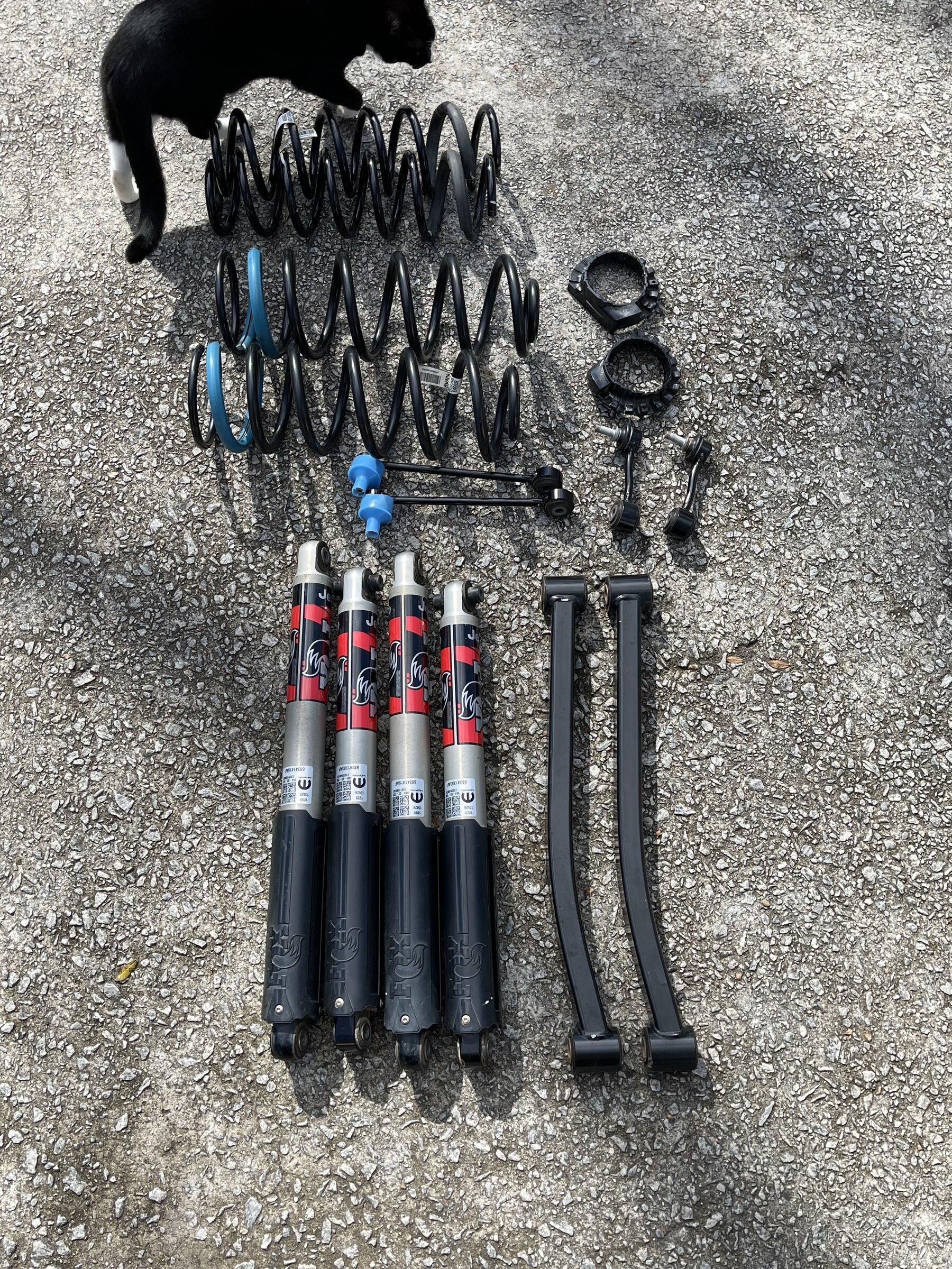 Jeep Gladiator Take off suspension 2020 JT Rubicon 1DC469B3-8A73-415D-85B0-7E5452801175