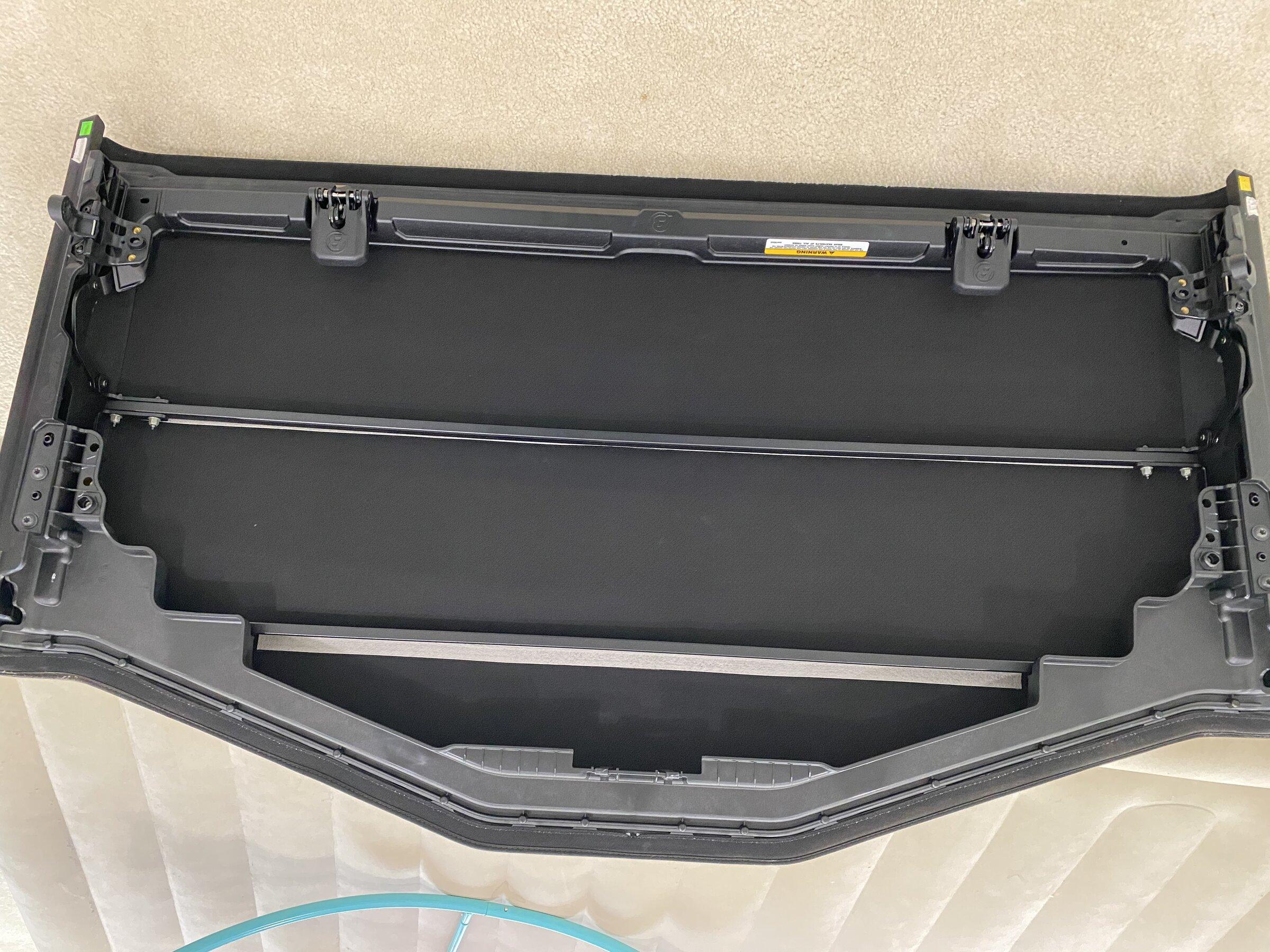 Jeep Gladiator Bestop Sunrider top Black Twill 9804AB05-3244-4C07-8D11-4C27544FA221