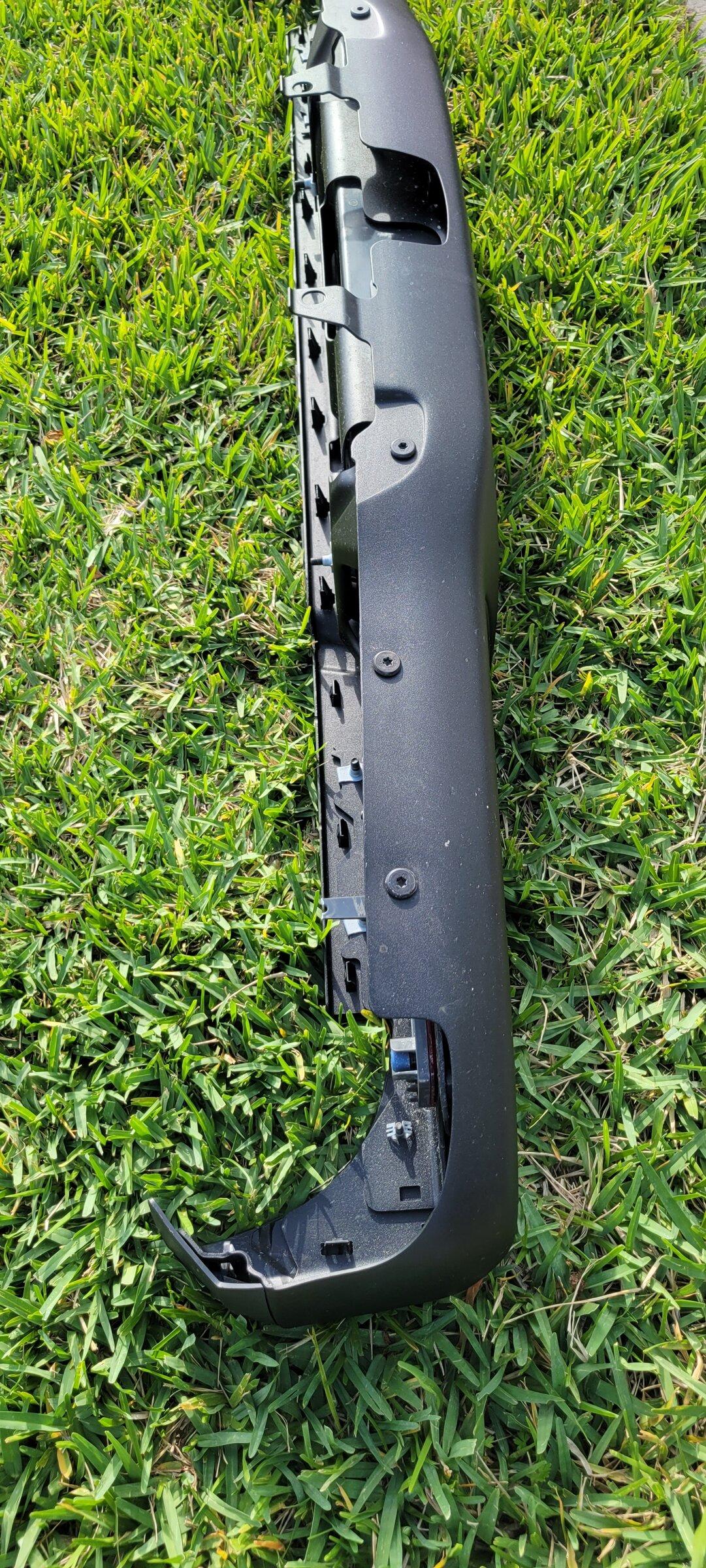 Jeep Gladiator [PENDING] Rubicon Steel Rear Bumper (NO Sensors) 20220319_171438