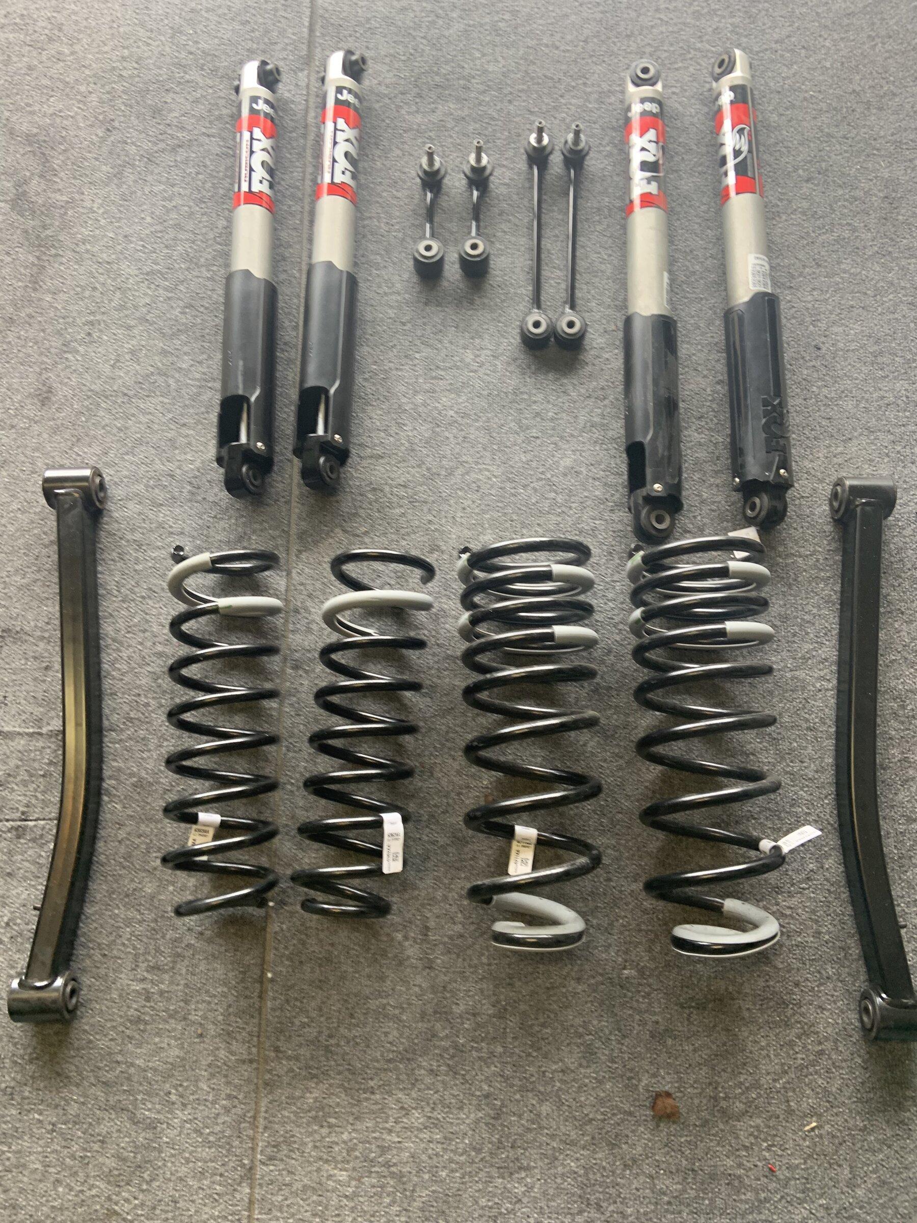 Jeep Gladiator Rubicon take offs D80F71A3-3F51-41A2-A31F-DF8F8761ED21