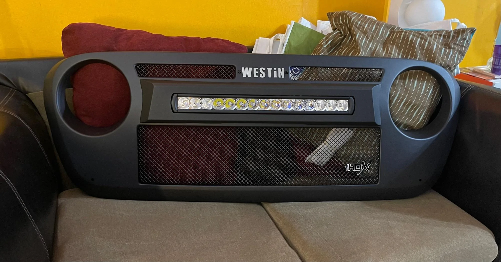 Jeep Gladiator Any Westin HDX LED Grille installs here? 34-1115 IMG_0442