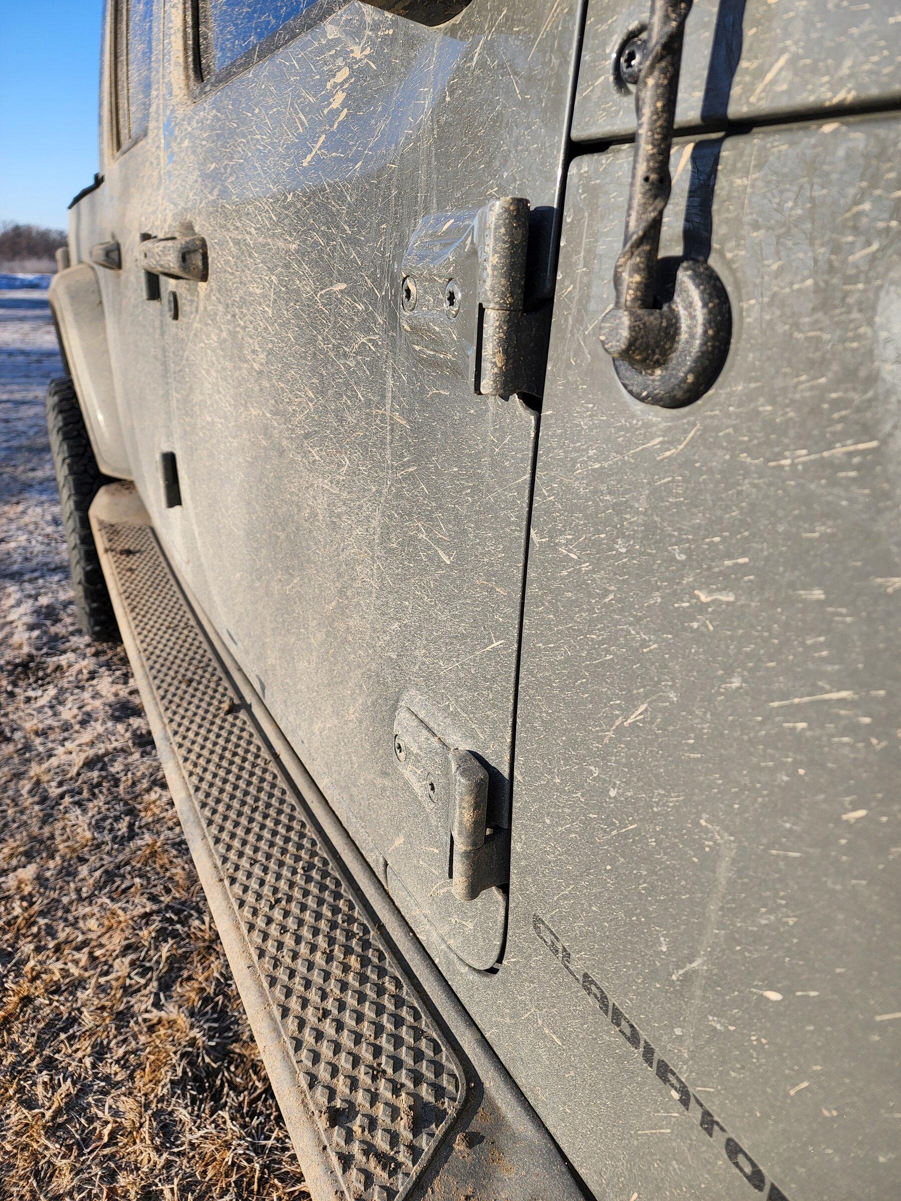 Jeep Gladiator ? ? Custom Design Hinge Covers  - Hood & Door - Multiple textures available.. 2022-03-19 08.35.46