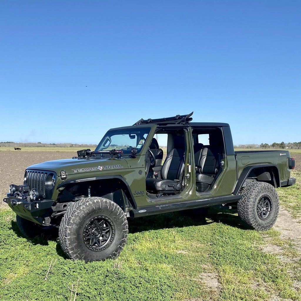 Jeep Gladiator SIDETRACKED - My Sarge Green Texas Trail Edition Build jYxdS85h