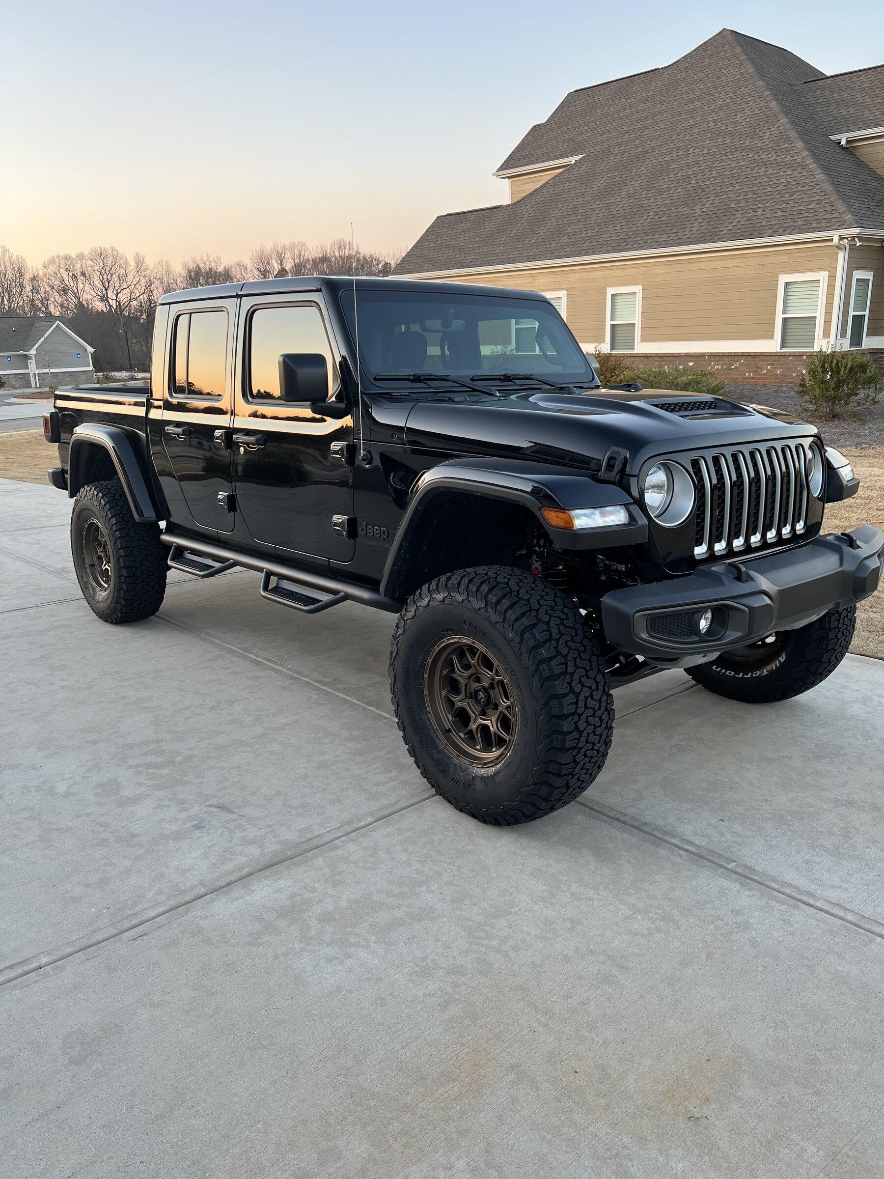 Jeep Gladiator Lets see all those Gladiators with lifts and bigger tires! 331C7338-2EAE-4754-AEF8-8C630F2058B3