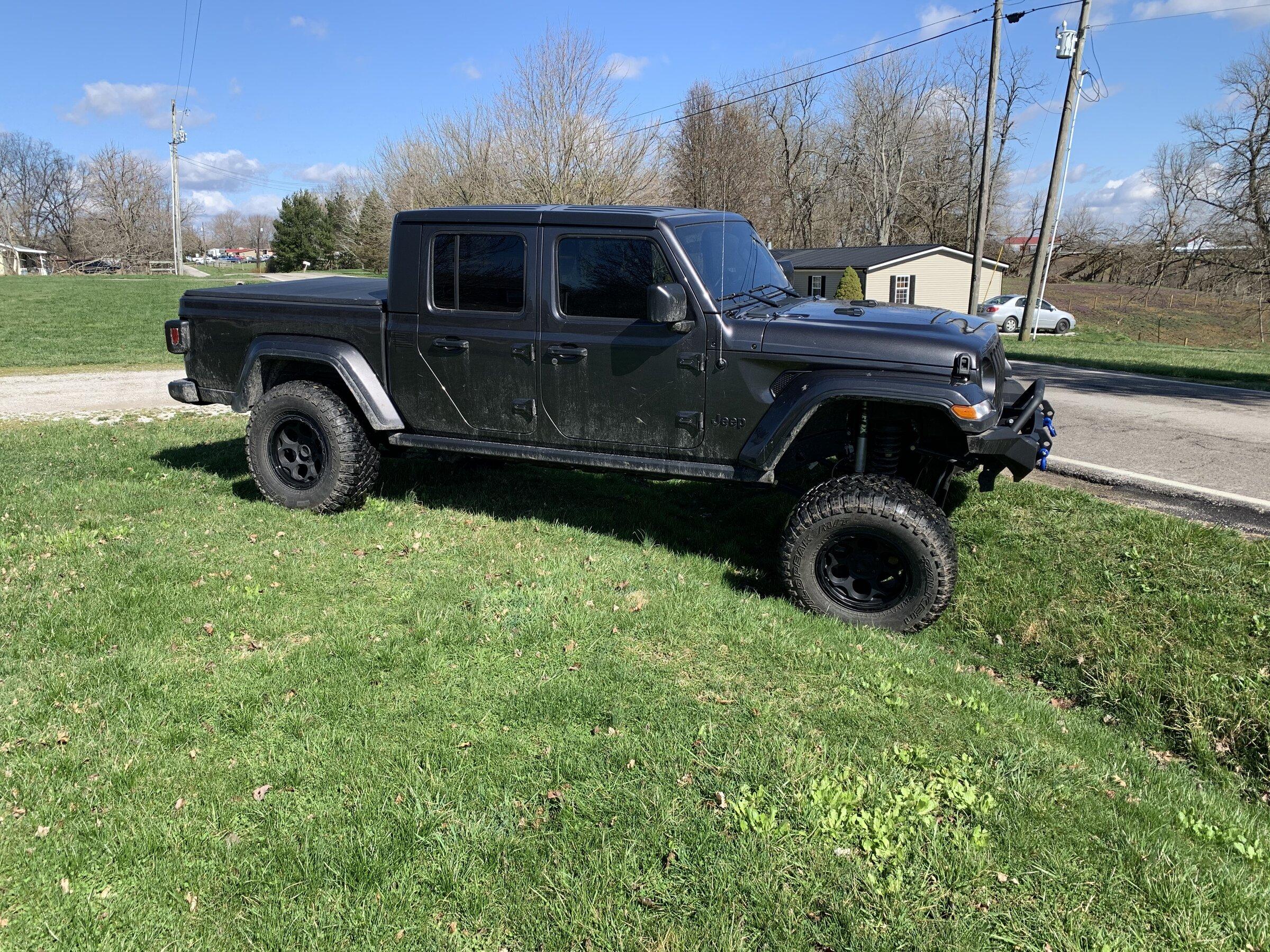 Jeep Gladiator What did you do WITH your Gladiator today? 4D0DEAFB-0311-4DFE-AFCF-0909B0E62949