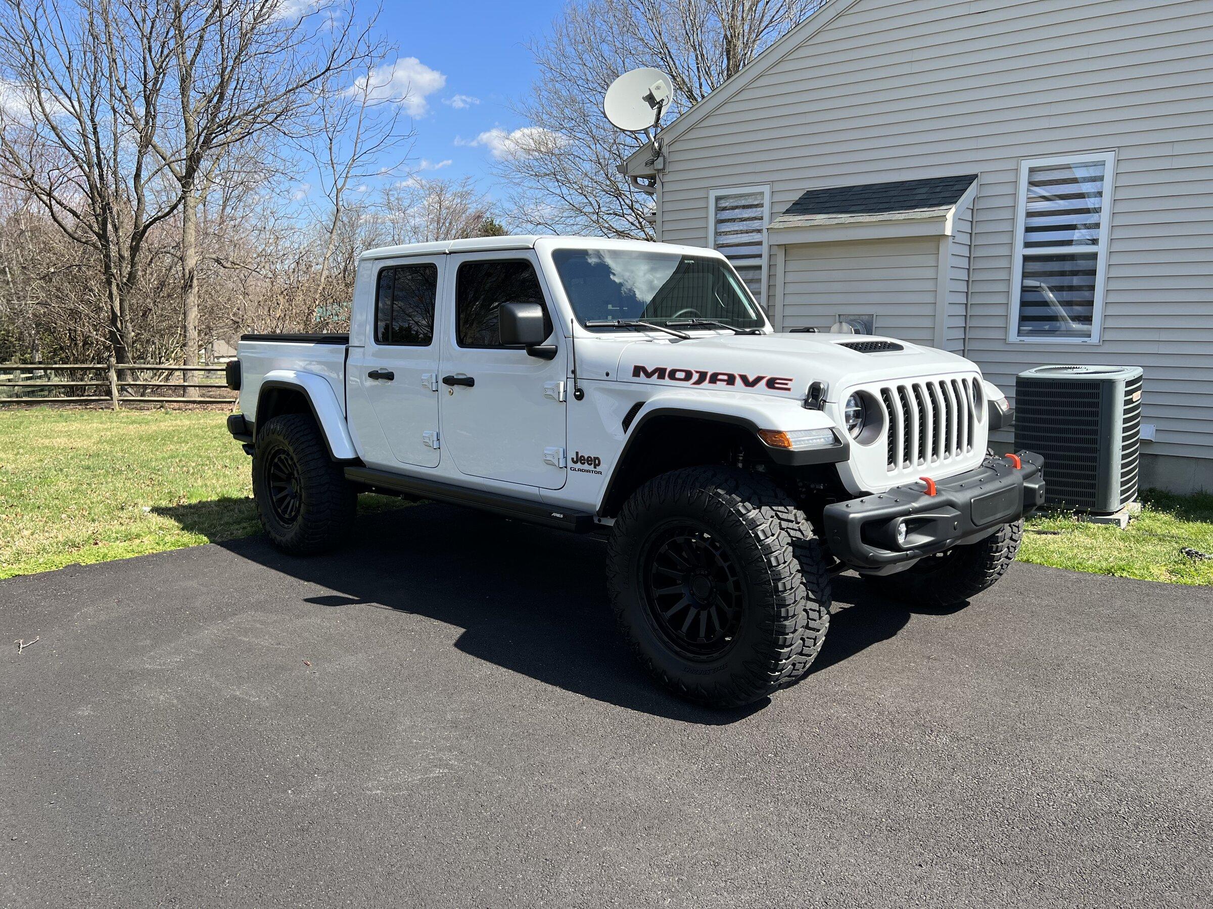 Jeep Gladiator Rubicon steel rear bumper swap C8DA50E5-B366-41F4-B425-BDEA7EE0194B
