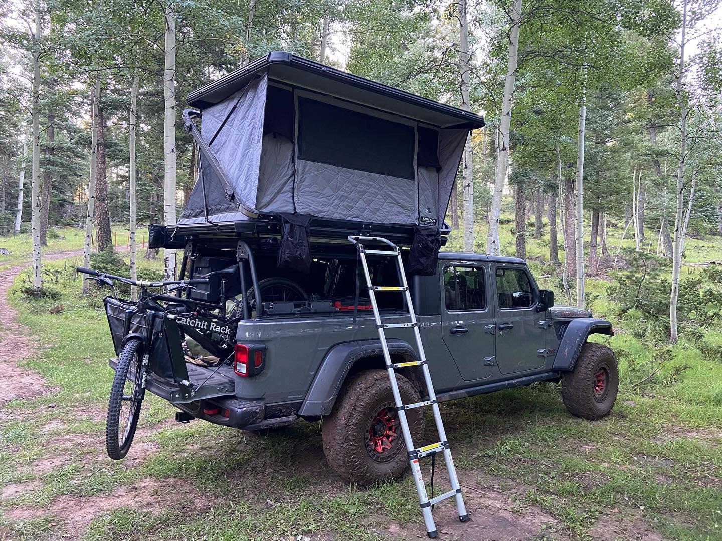 Jeep Gladiator FSR Evolution 55 Rooftop tent. B11A1FA3-5F97-4DED-87B5-F28E26654B4D