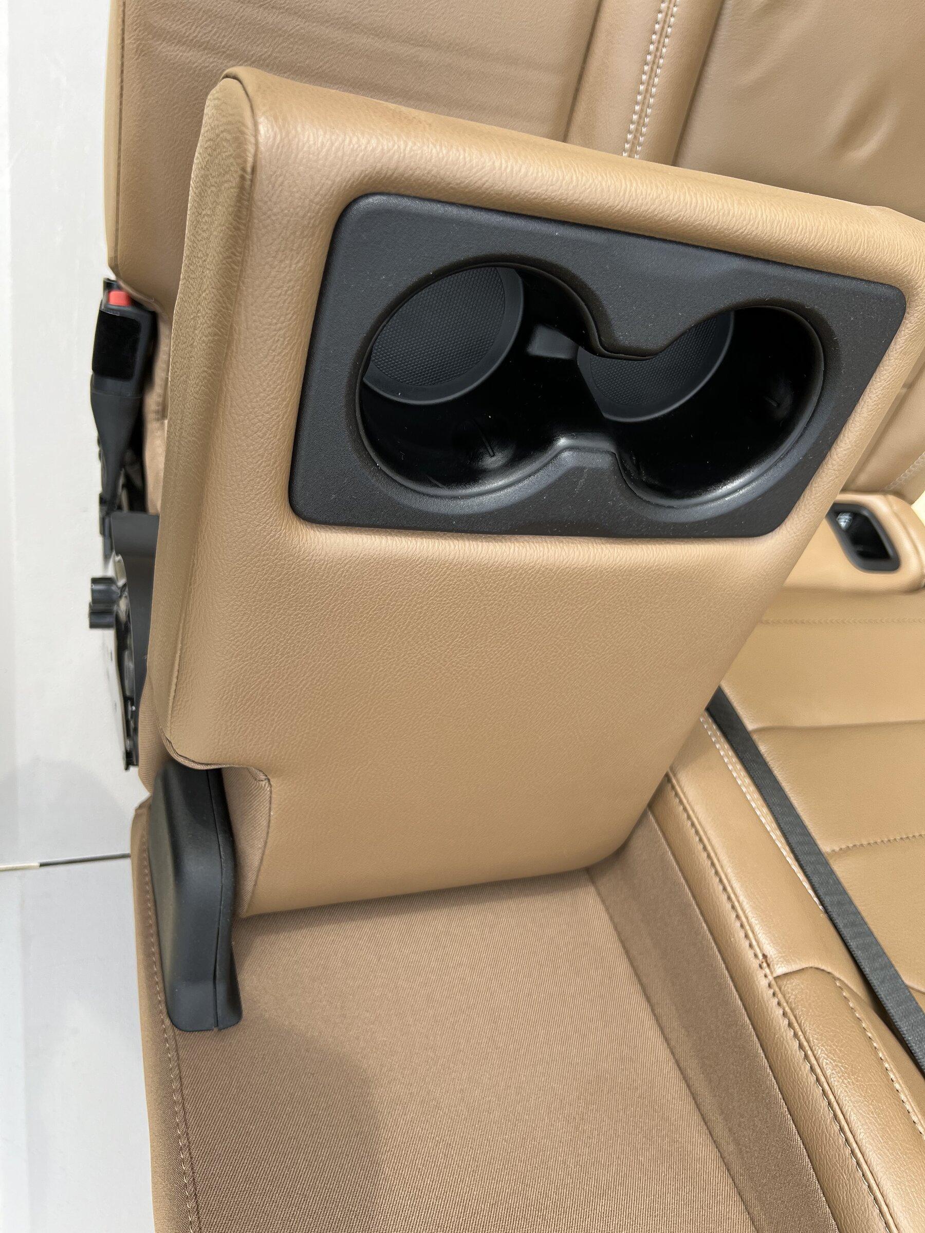 Jeep Gladiator Saddle Brown Heated Rubicon Seats w/ Leather Topped Console C412F659-582D-486B-A41D-6EF6AD72B12F