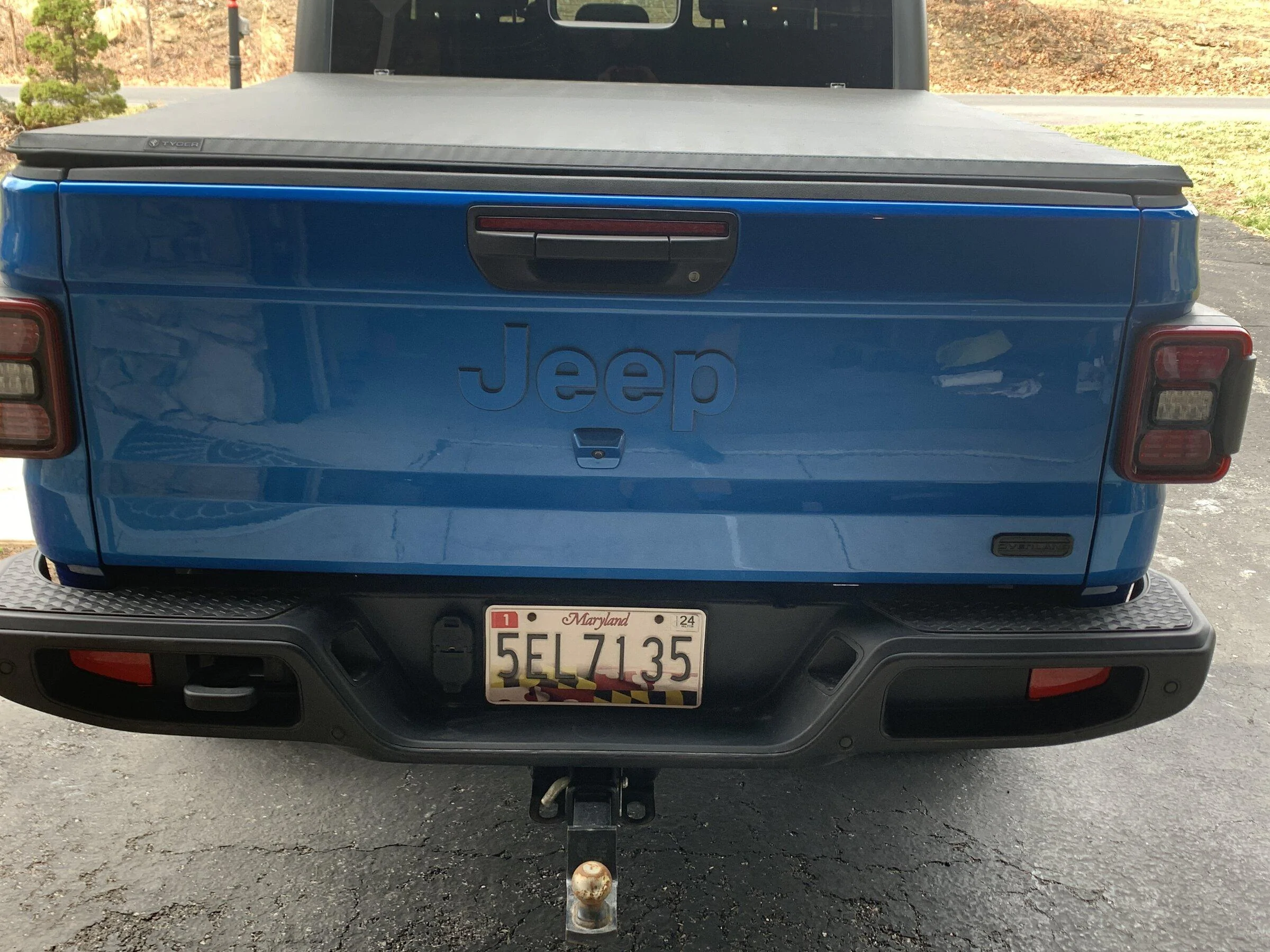 Jeep Gladiator 2020 Gladiator Overland 6 Speed Manual with upgraded gears $45,000 5181B0B4-E31E-4E68-AD40-E88727F91842