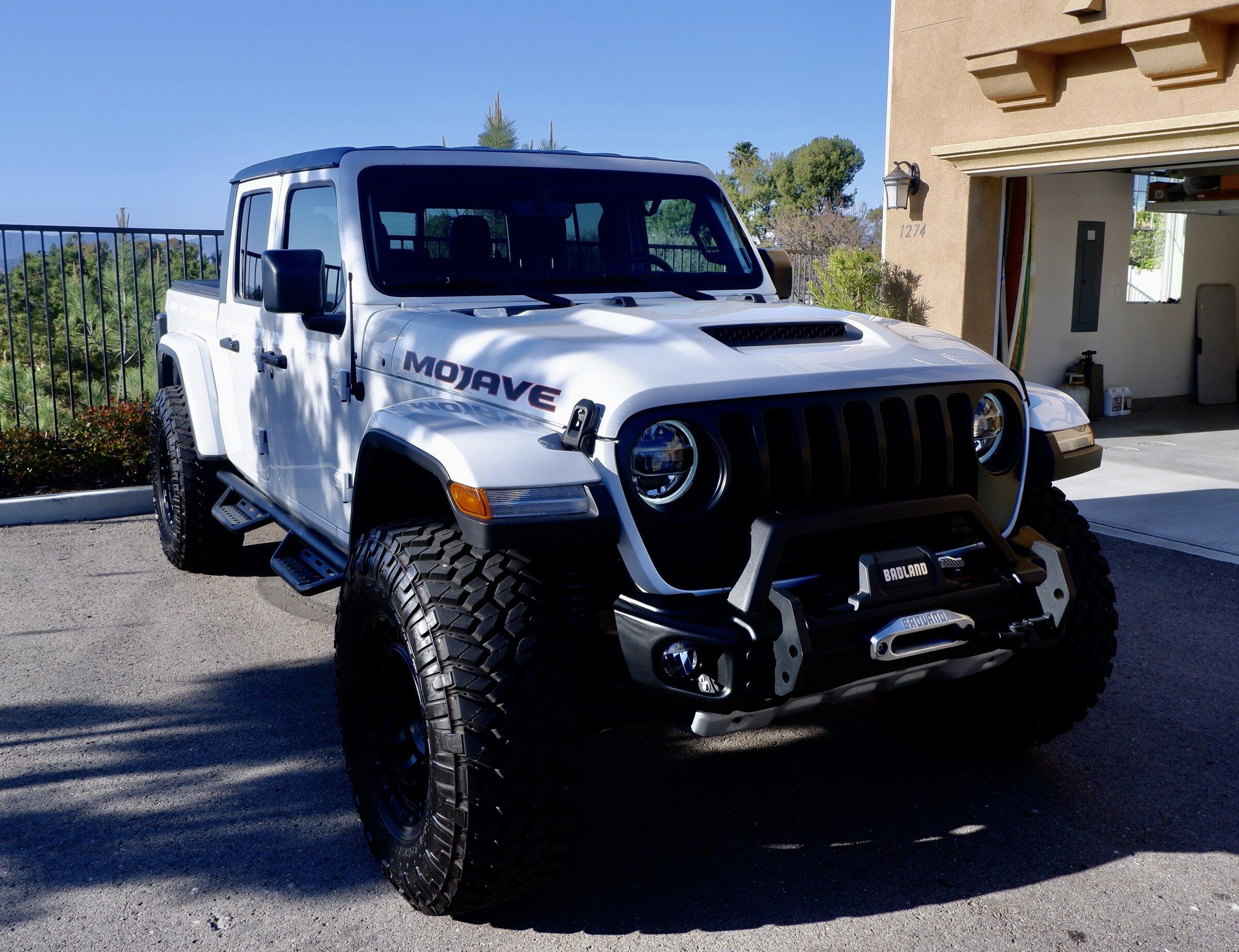 Jeep Gladiator Nitto Trail Grapplers for Sale 37x12.5x18 635B3339-5BF5-4711-A230-D93007CC71B5-4205-000003651D9ABB1A