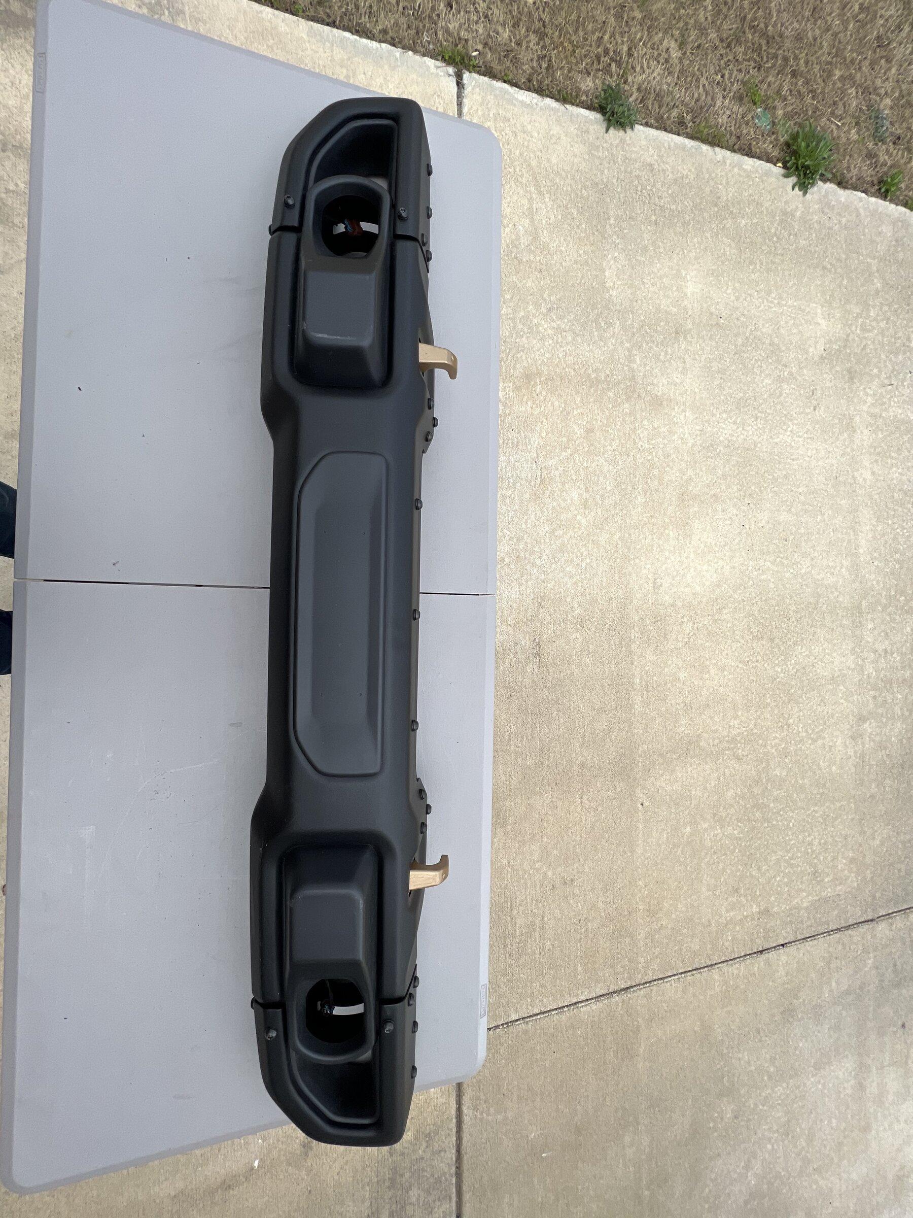 Jeep Gladiator OEM Steel Rubicon 392 Front Bumper B7E79E8F-6C89-4729-8F45-40E04A5A8FD7