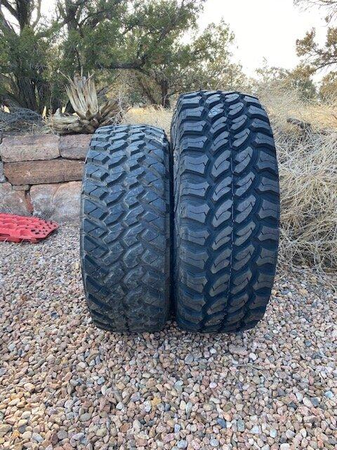 Jeep Gladiator Rubicon Factory Wheels with 35x12.50 Nitto Trail Grapplers IMG_3272