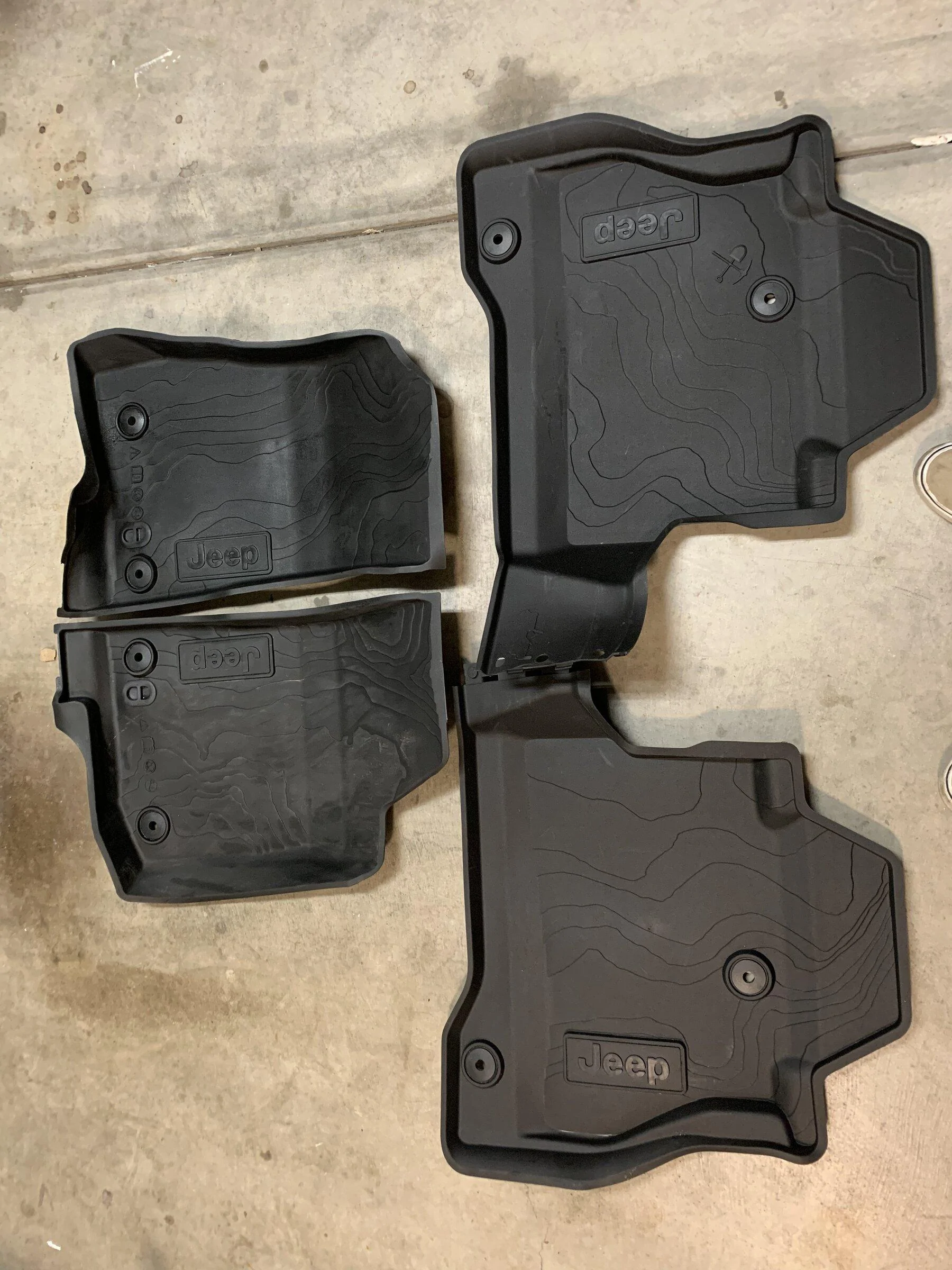 Jeep Gladiator Mopar slush mats for sale 50C7AB9C-B5D8-44FF-97D1-B40EBF5938EA