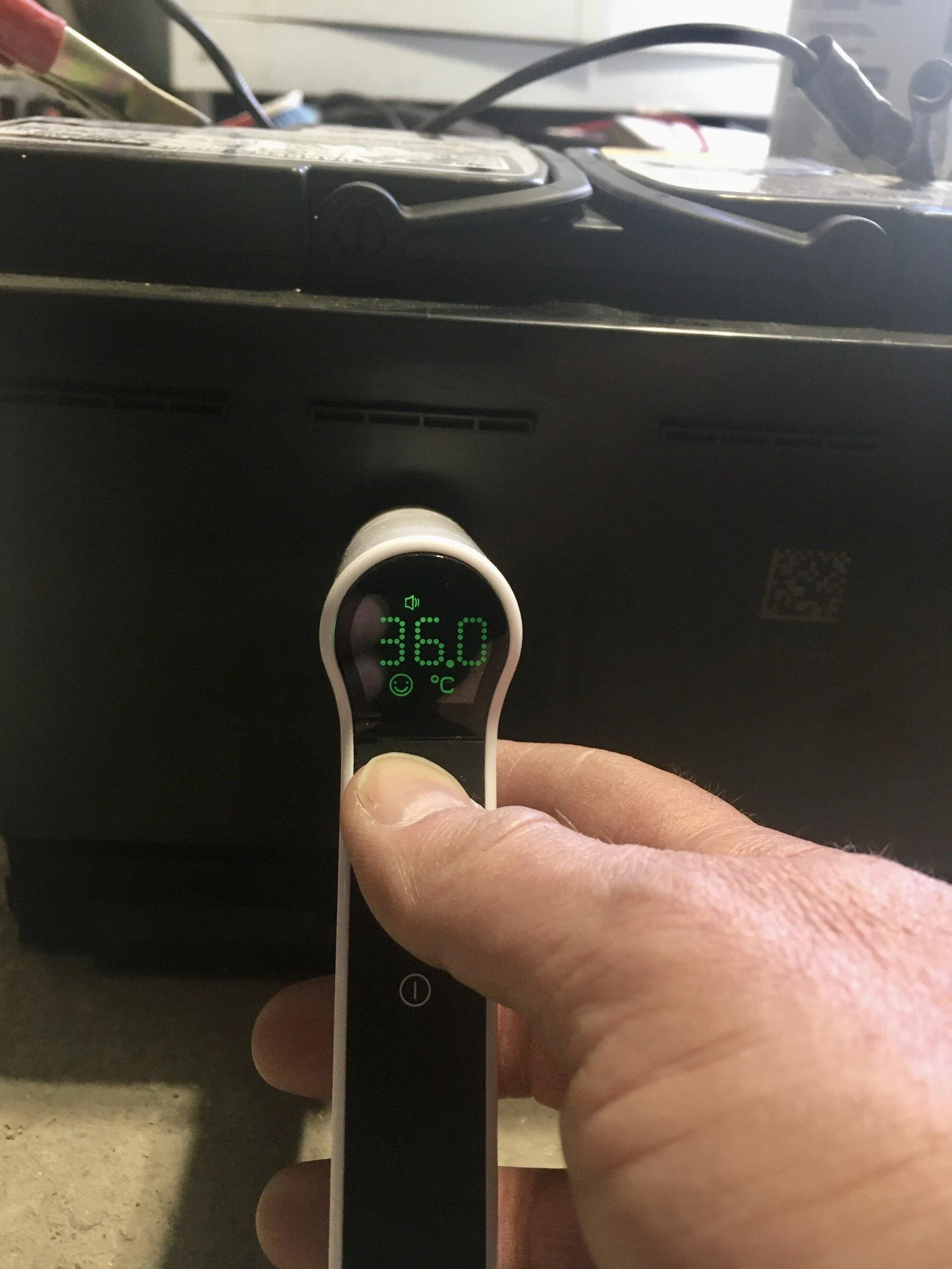 Jeep Gladiator Your battery voltage - truck off and at rest 0C0AEAF8-2D2D-4A90-9478-1922D3F2F6E0