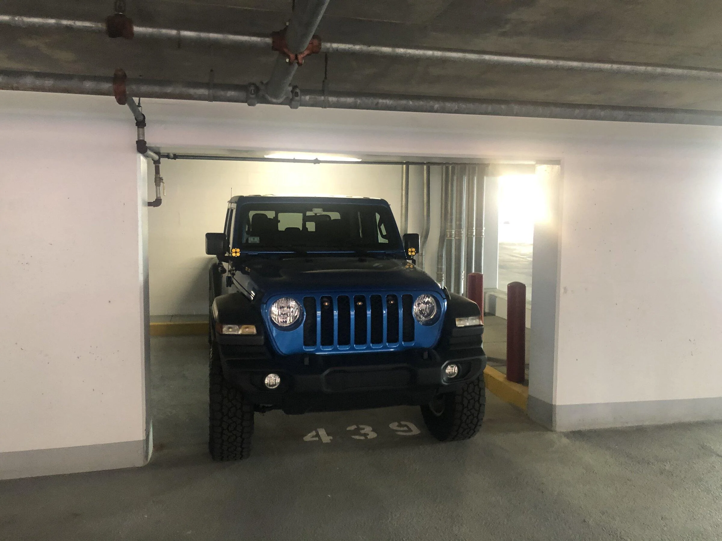 Jeep Gladiator Parking Woes 8598A1E7-8004-4FF5-8307-FD0140A97DFC