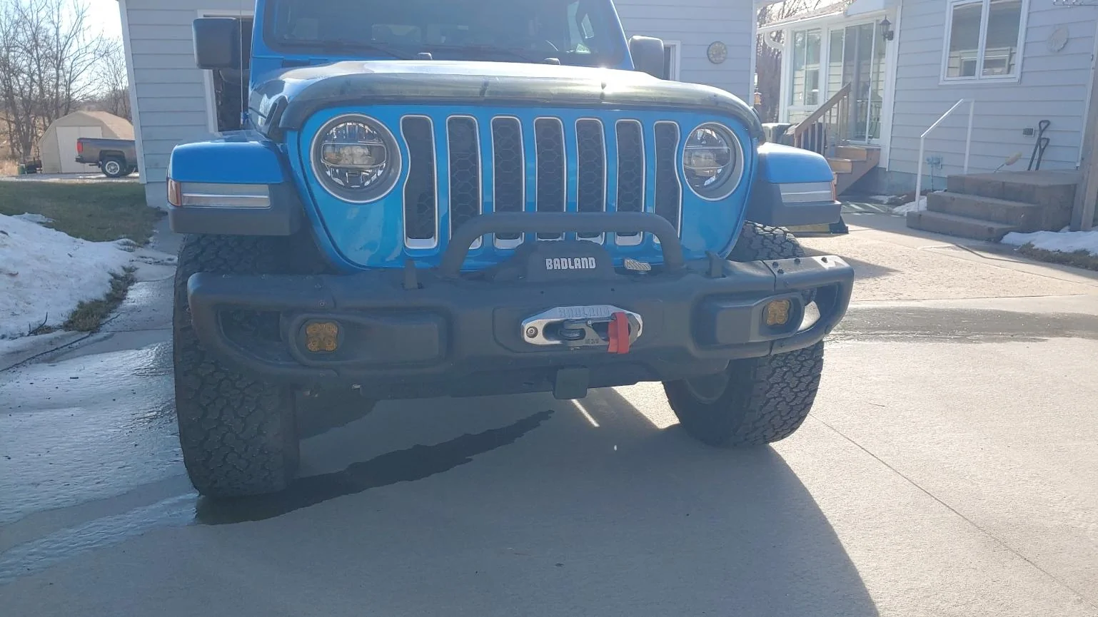 Jeep Gladiator Front hitch receiver 20220113_134206
