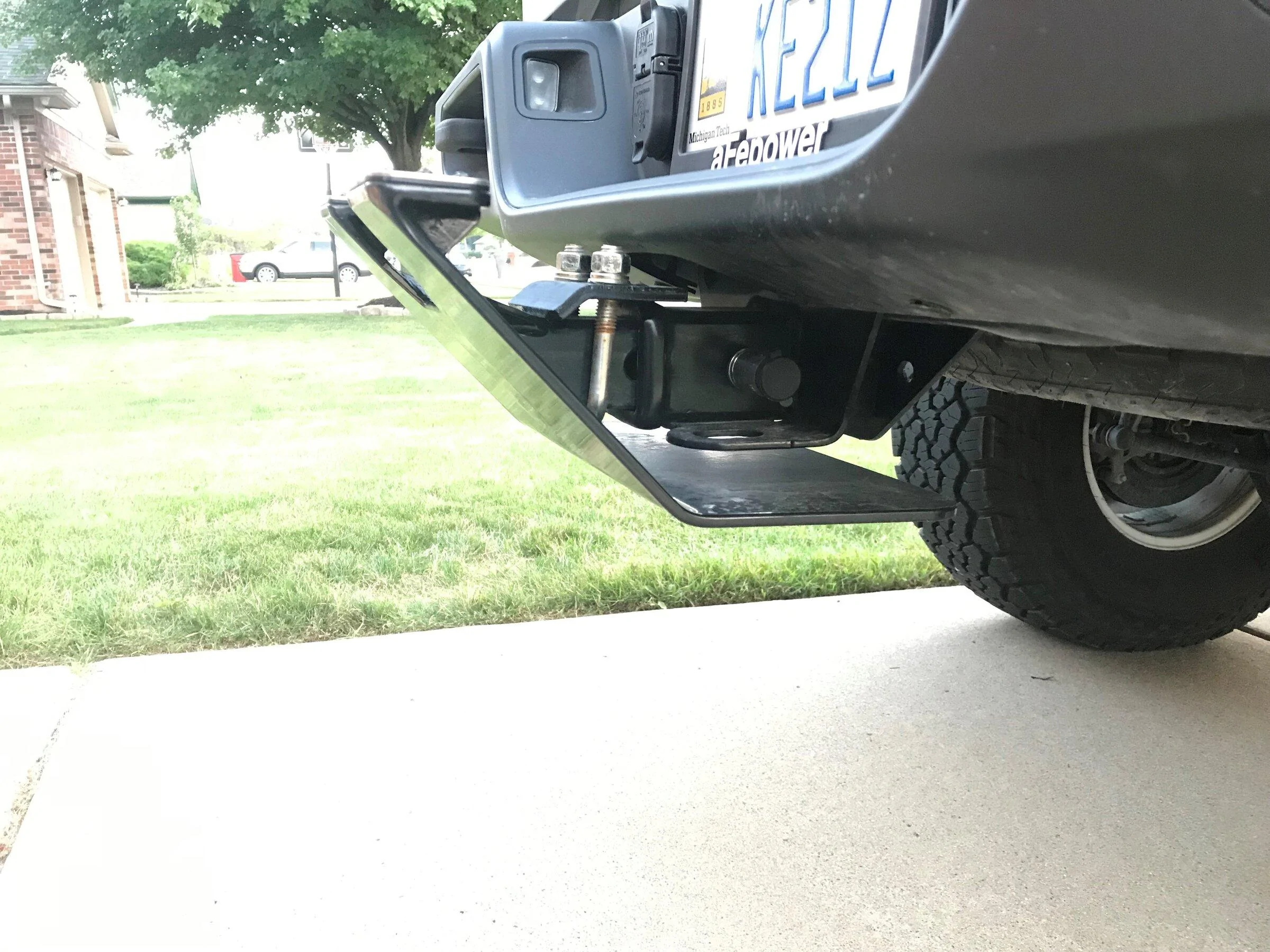 Jeep Gladiator $74.98 eBay hitch skid. BA side pic