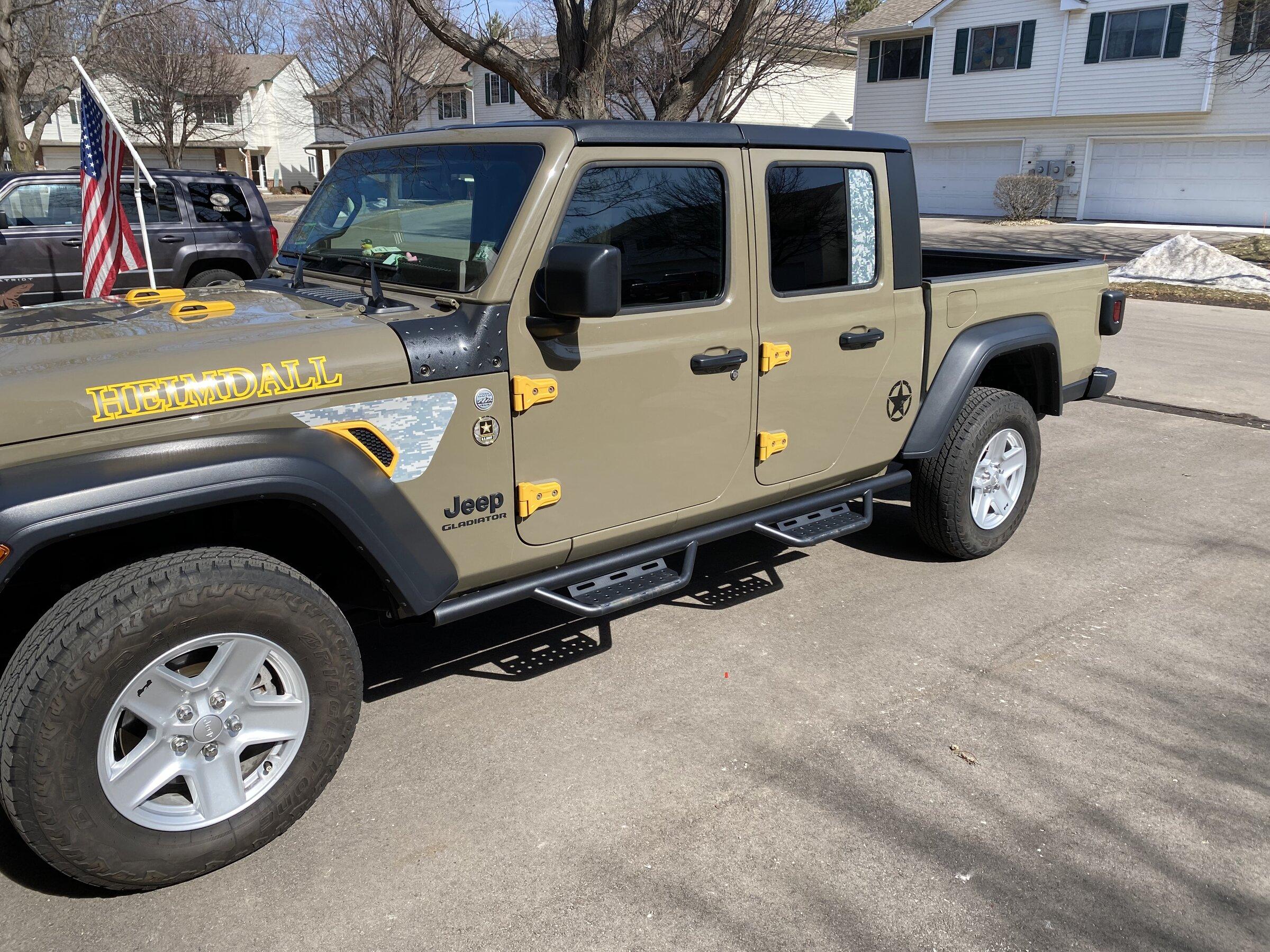 Jeep Gladiator Gator AND/OR Gobi Pics 6C2BEEC0-4DAE-43EA-937B-42D1946F67CA