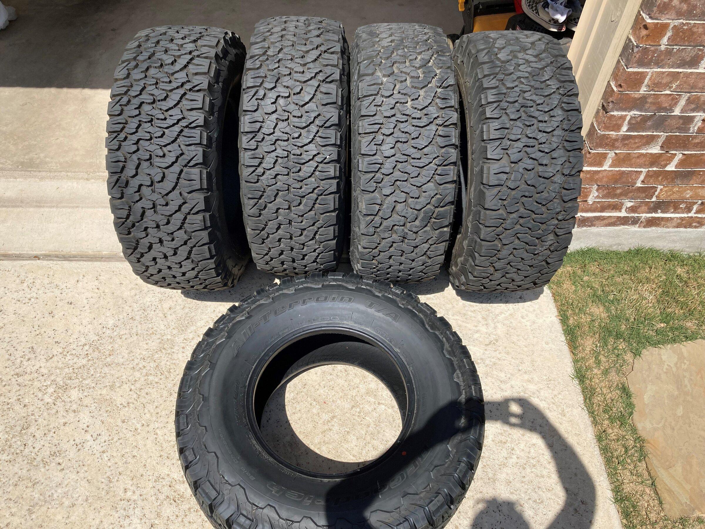 Jeep Gladiator BFGoodrich All-Terrain KO2 315/70R17 - Set of 5 Almost New Tires t2