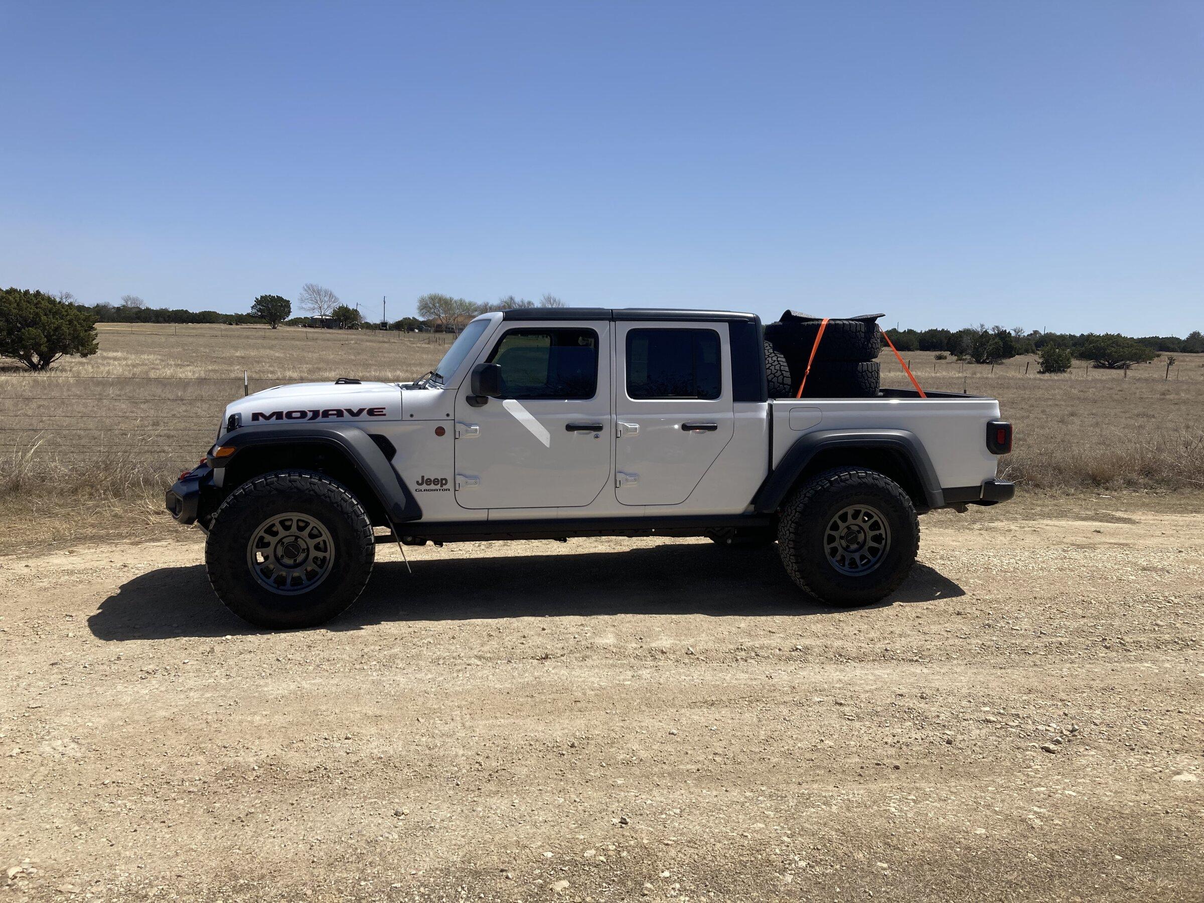 Jeep Gladiator Anyone running 37’s on stock Mojave wheels, no spacers? FC3803F9-1C74-4C60-A824-ED89D06AE188