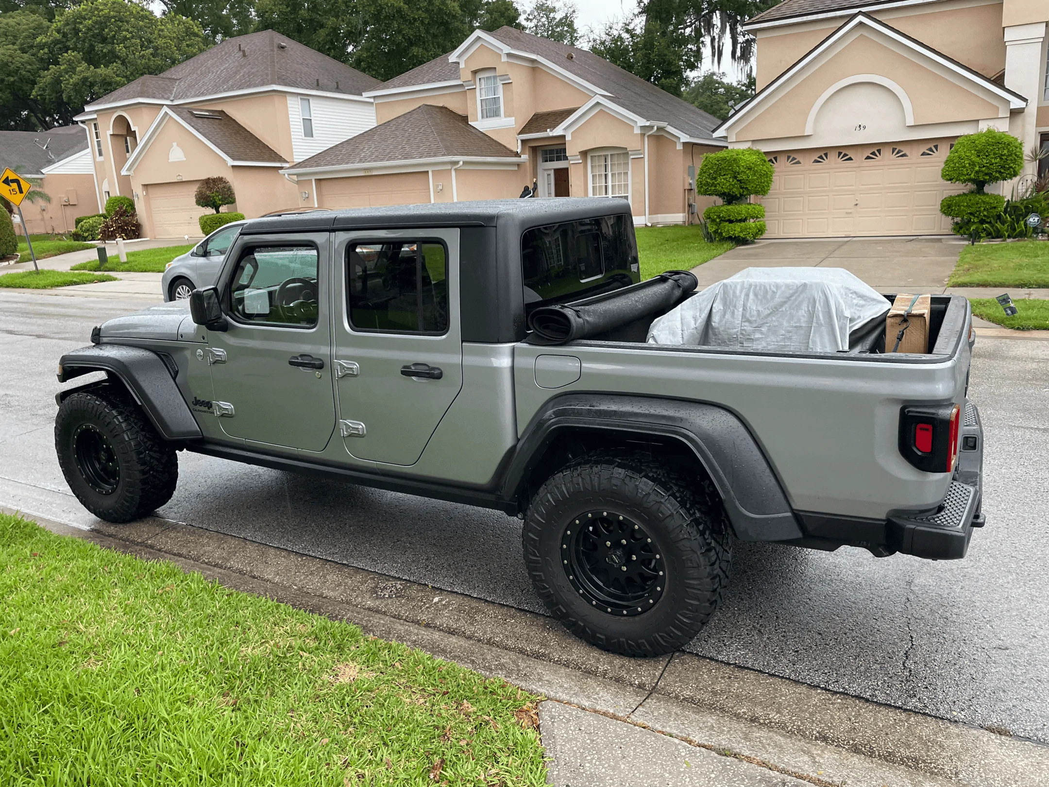 Jeep Gladiator Post your payload pics! 4693AF3C-AE6C-494C-BD6E-E5E3B2ED769F