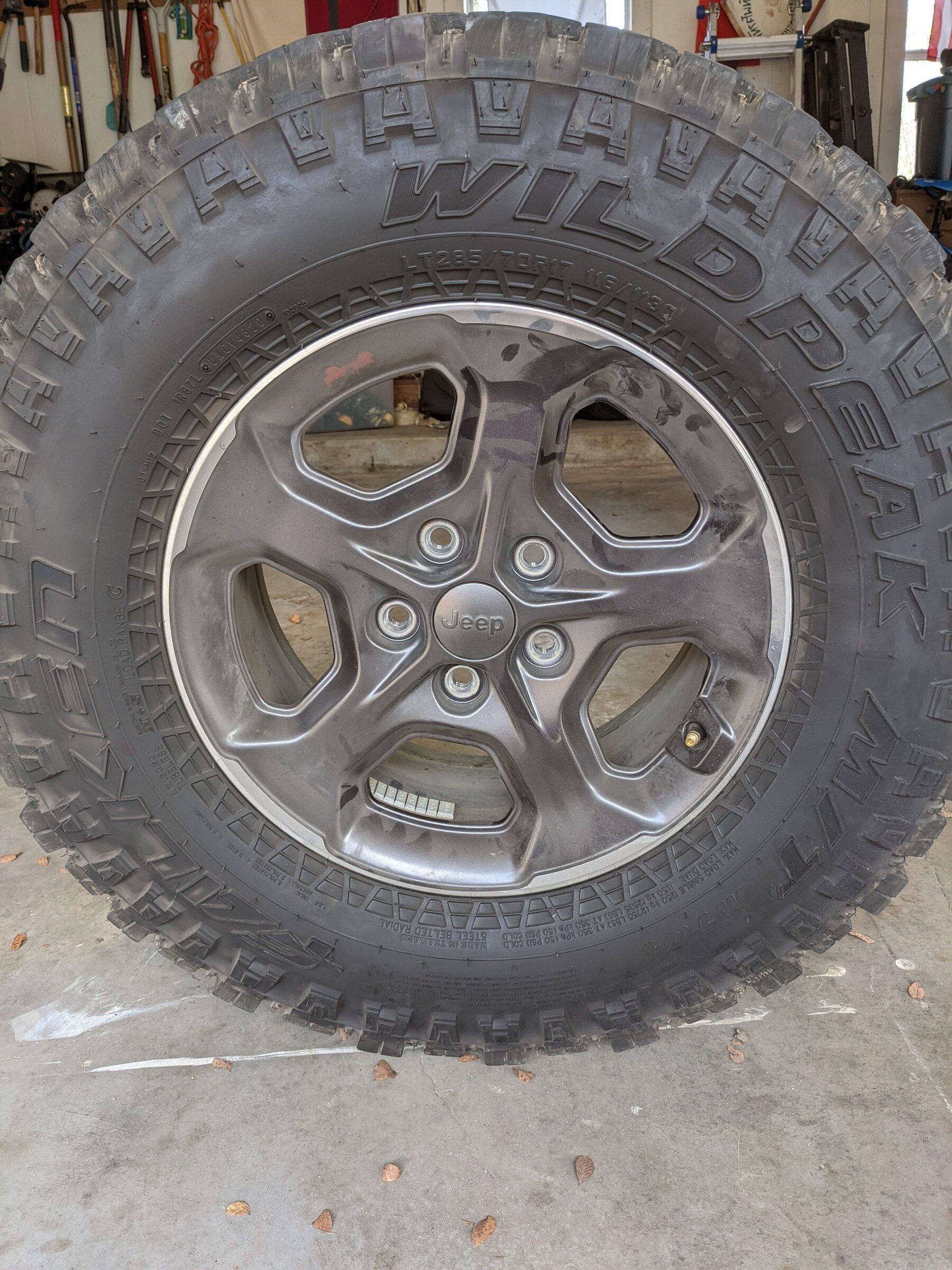 Jeep Gladiator Rubicon wheels and tires rubicon_takeoff_single