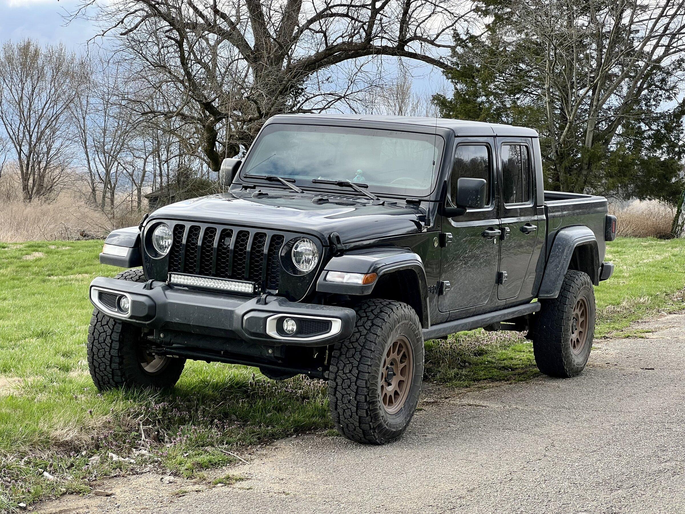 Jeep Gladiator That “tuck” though! - 37" BFG KO2 C with +25 mm Method Wheels - No Lift 6B3863E9-0B74-49EA-B66F-73FBE3139C33