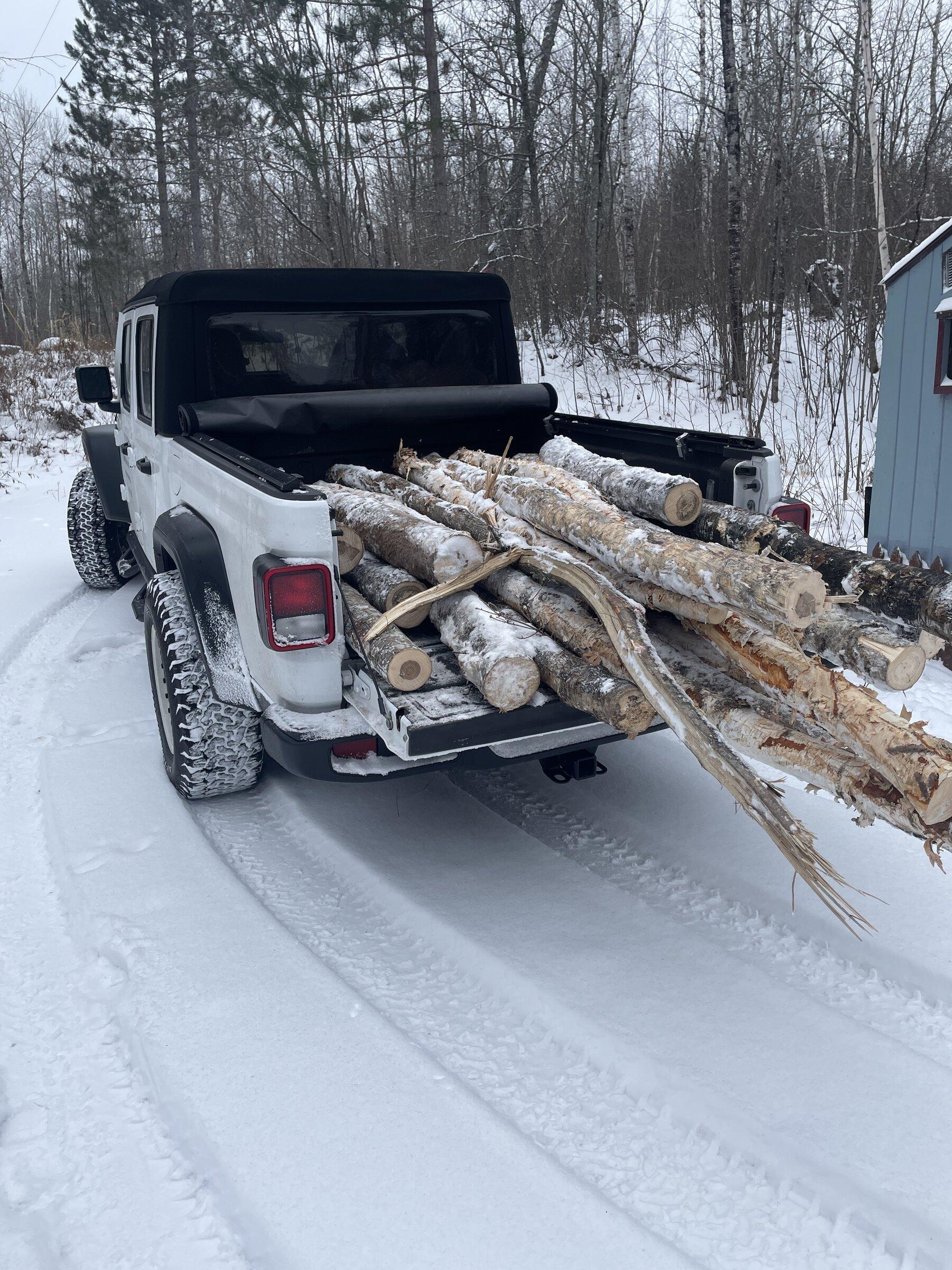 Jeep Gladiator Post your payload pics! 1F71B161-354E-4E4F-86BF-A6C5F798A1E2