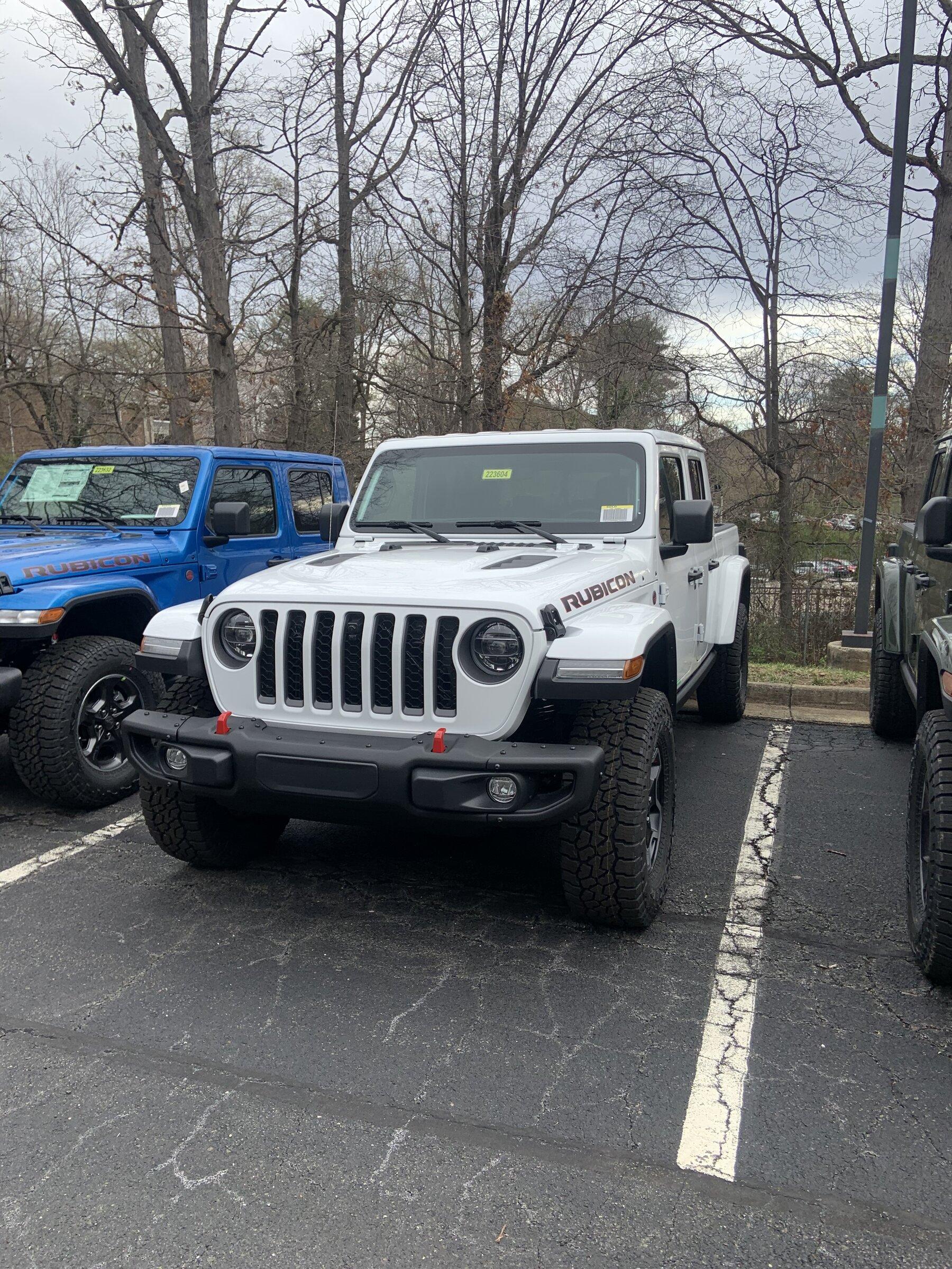 Jeep Gladiator Gladiator Window Sticker and Build Sheet Order Tracking 108FC81C-A088-4B7D-8CFF-273EB18F3B90