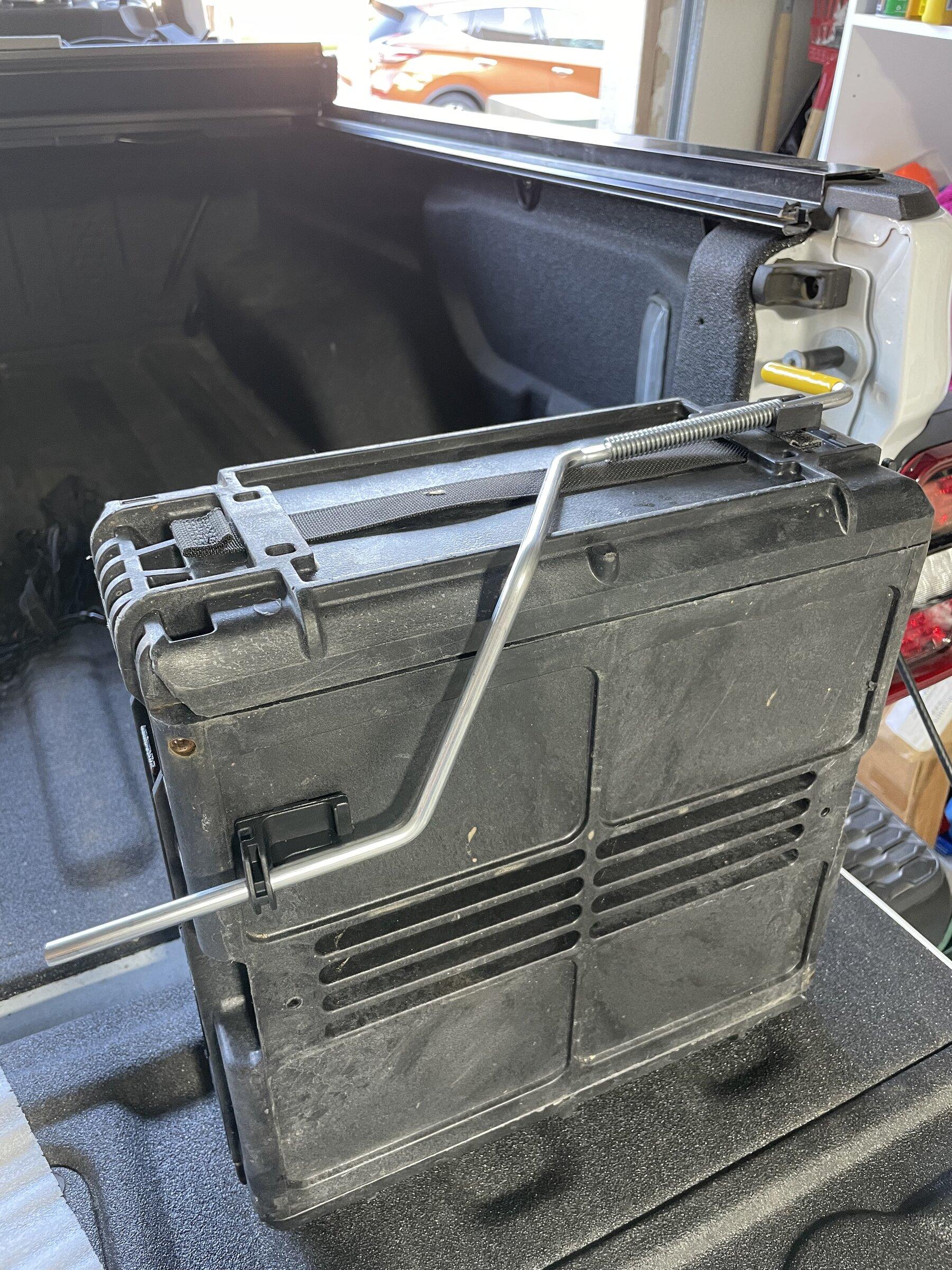 Jeep Gladiator Swing-Out 25mm Ammo Cases! 73E6C86B-AAFB-430C-A77A-98A7F3B40D45