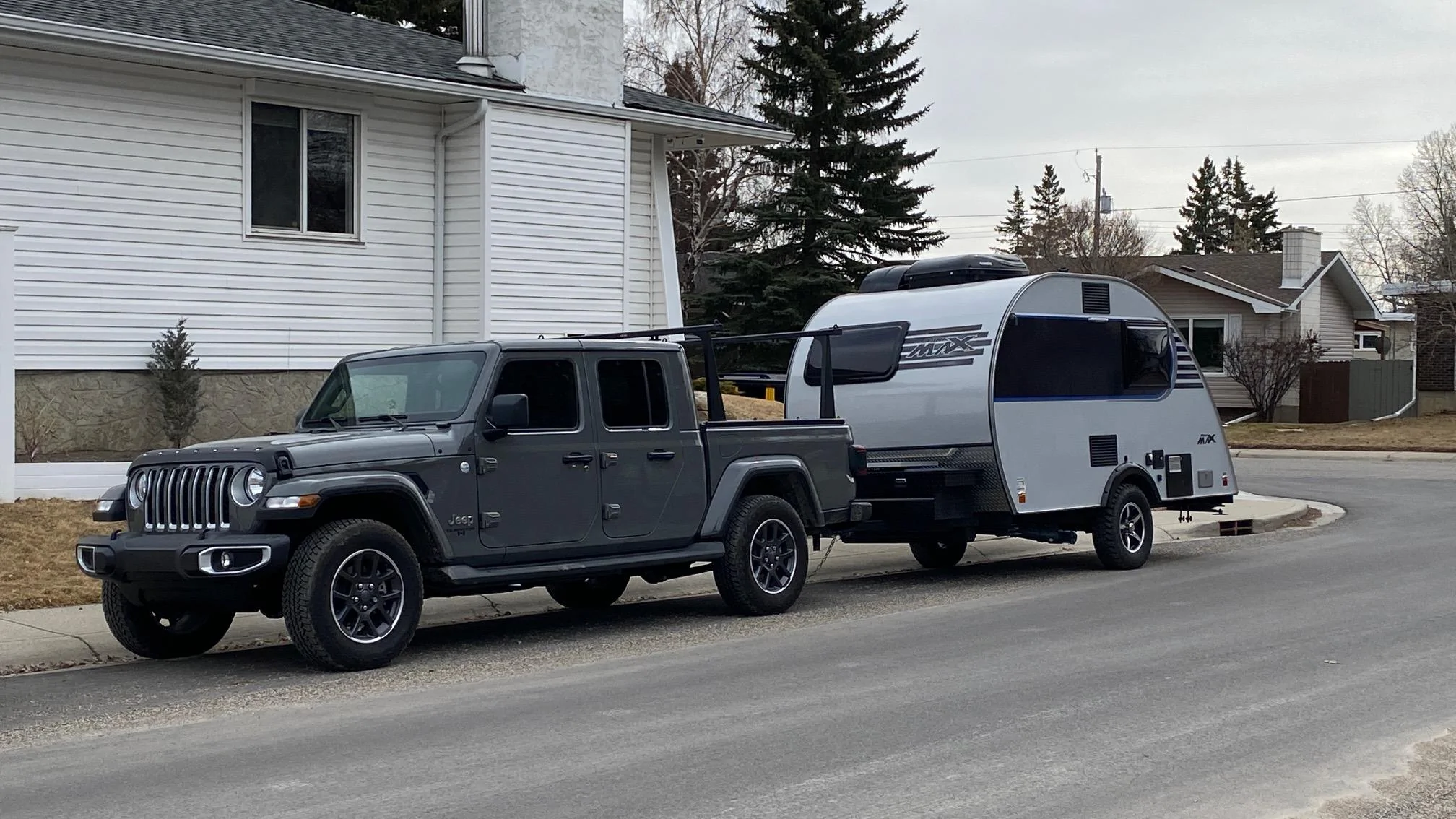 Jeep Gladiator So, what is everybody towing? IMG_4650