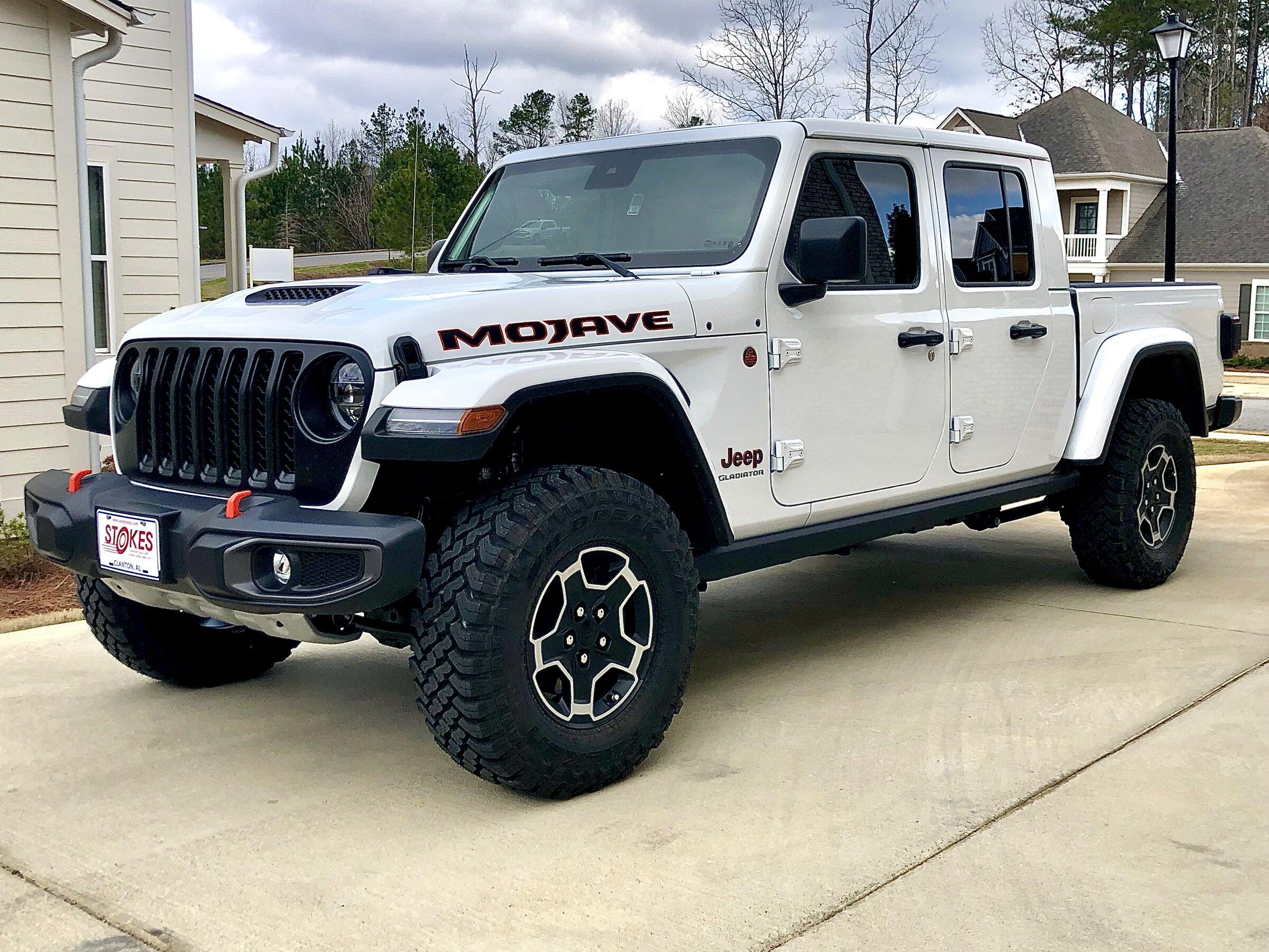 Jeep Gladiator Silvertruck’s Mojave DD24F8E6-066D-4515-80C3-C285E5F9E9B2
