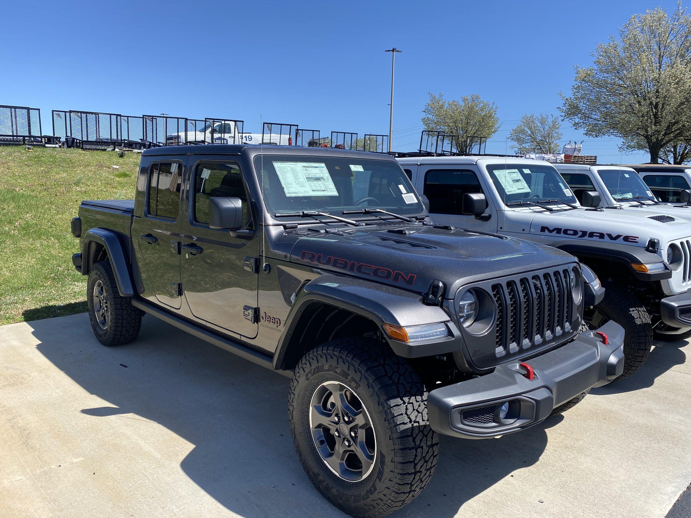 Jeep Gladiator Gupton Motors up to 8% below invoice JTRD-DarkGray