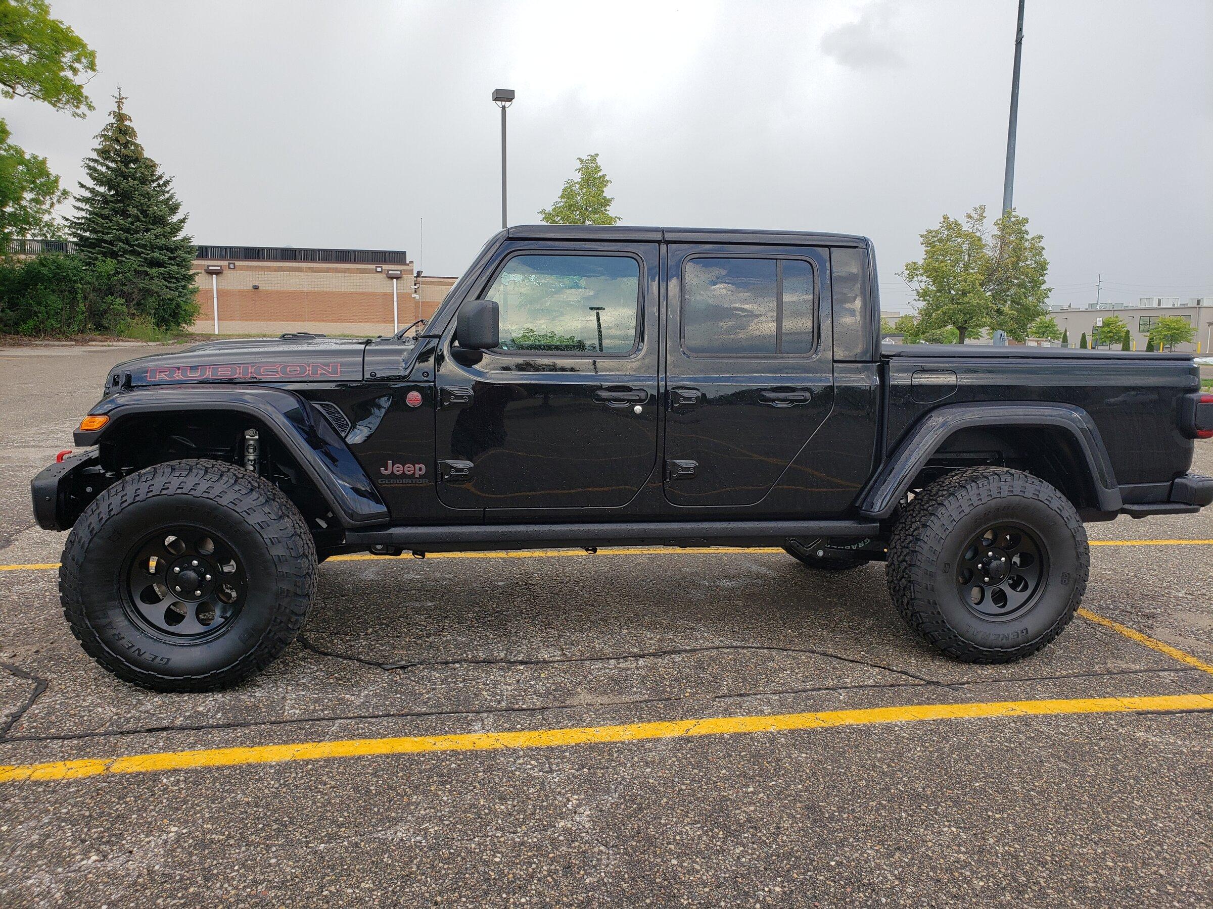 Jeep Gladiator Lets see all those Gladiators with lifts and bigger tires! 20210628_192549
