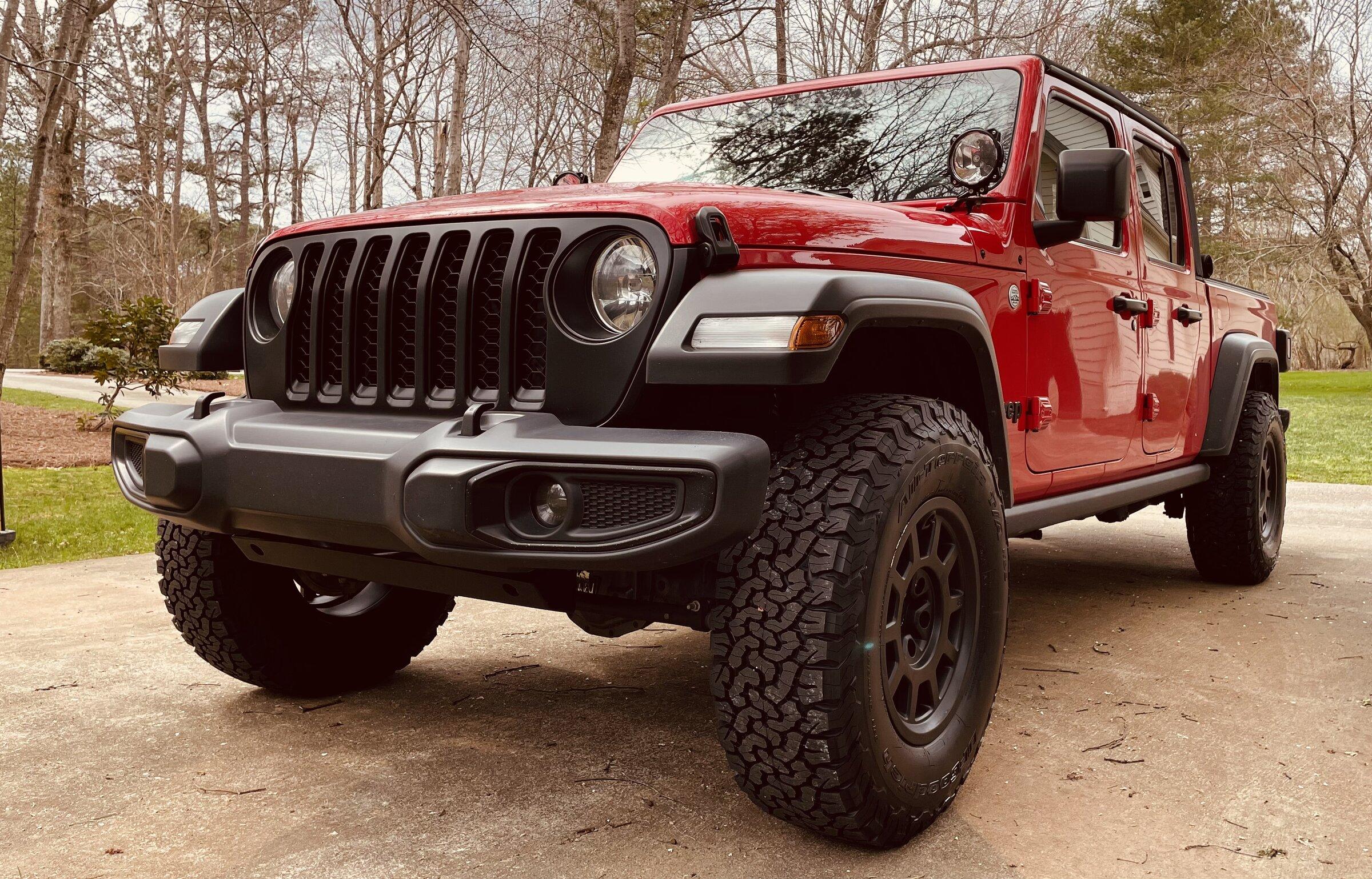 Jeep Gladiator Your first Jeep photos? 35214F1F-11BF-4637-A714-97778F2BC264