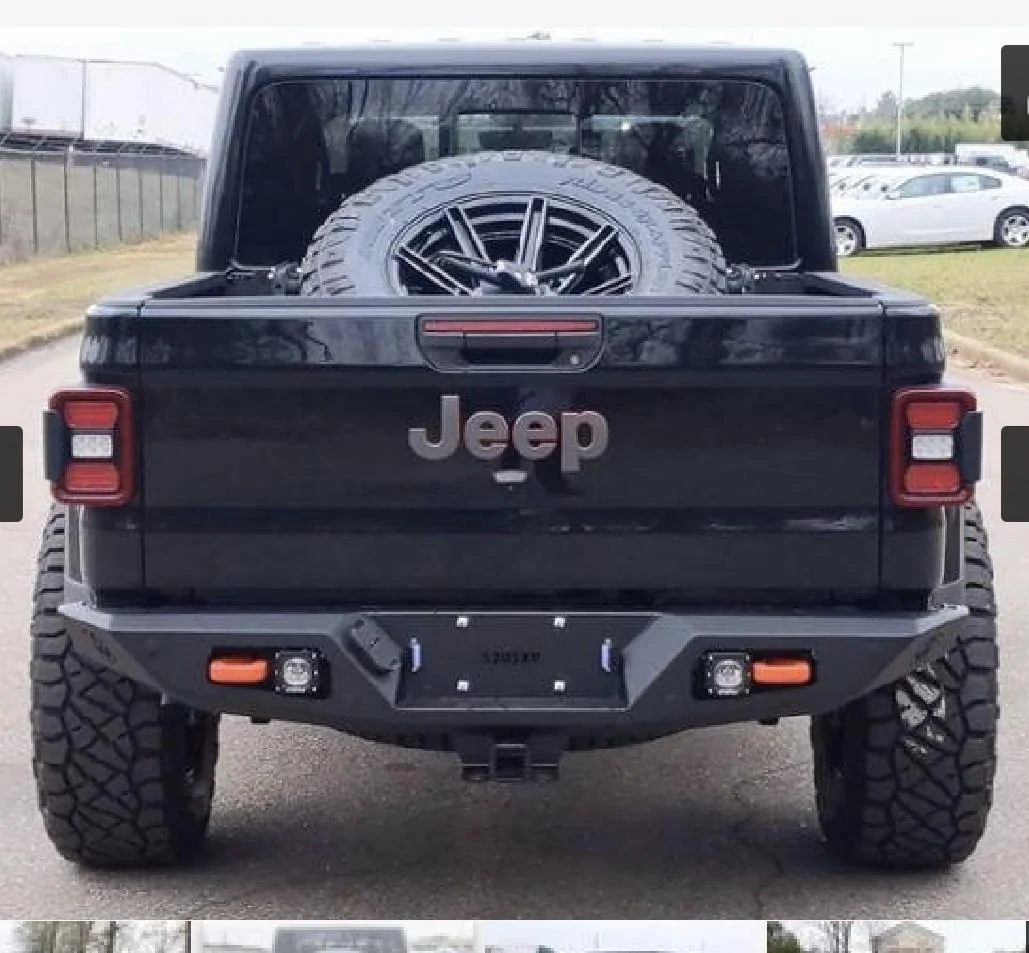 Jeep Gladiator DV8 rear tire carrier 9A176AC9-DCDB-4143-A29F-72956DD1E560