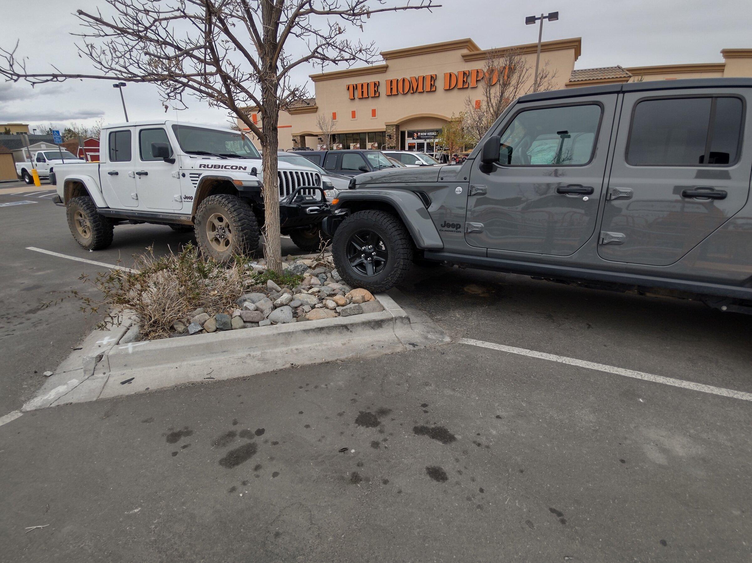 Jeep Gladiator Jeeps Parking Next To Jeeps IMG_20220328_114356443_HDR