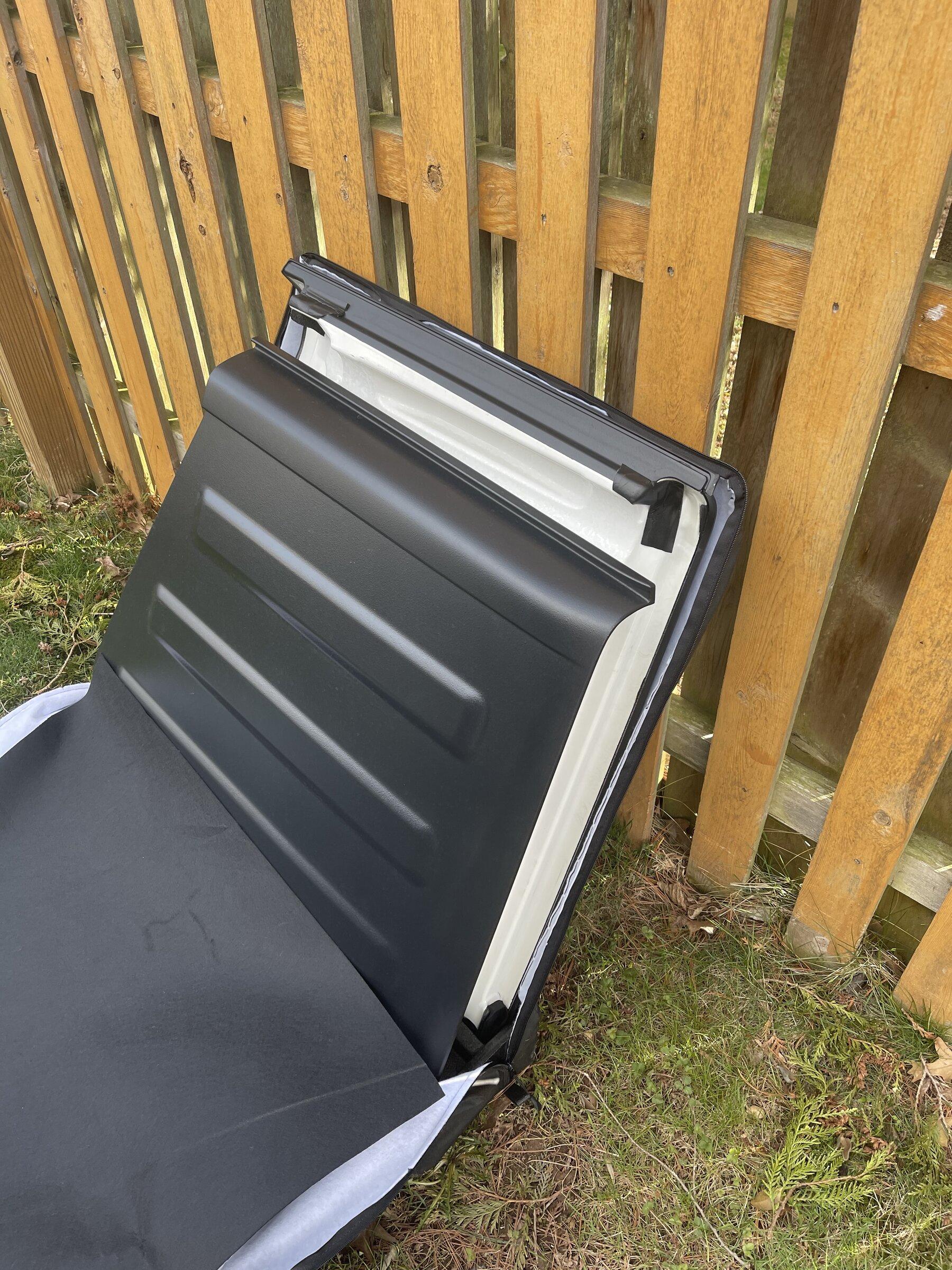 Jeep Gladiator JL/JT 2018-2022 Freedom panels  (driver and passenger) plus storage. bag in excellent condition- $550.00 (shipping included) 50E77A40-1AA8-41DA-B6E7-B1453C0FE97D